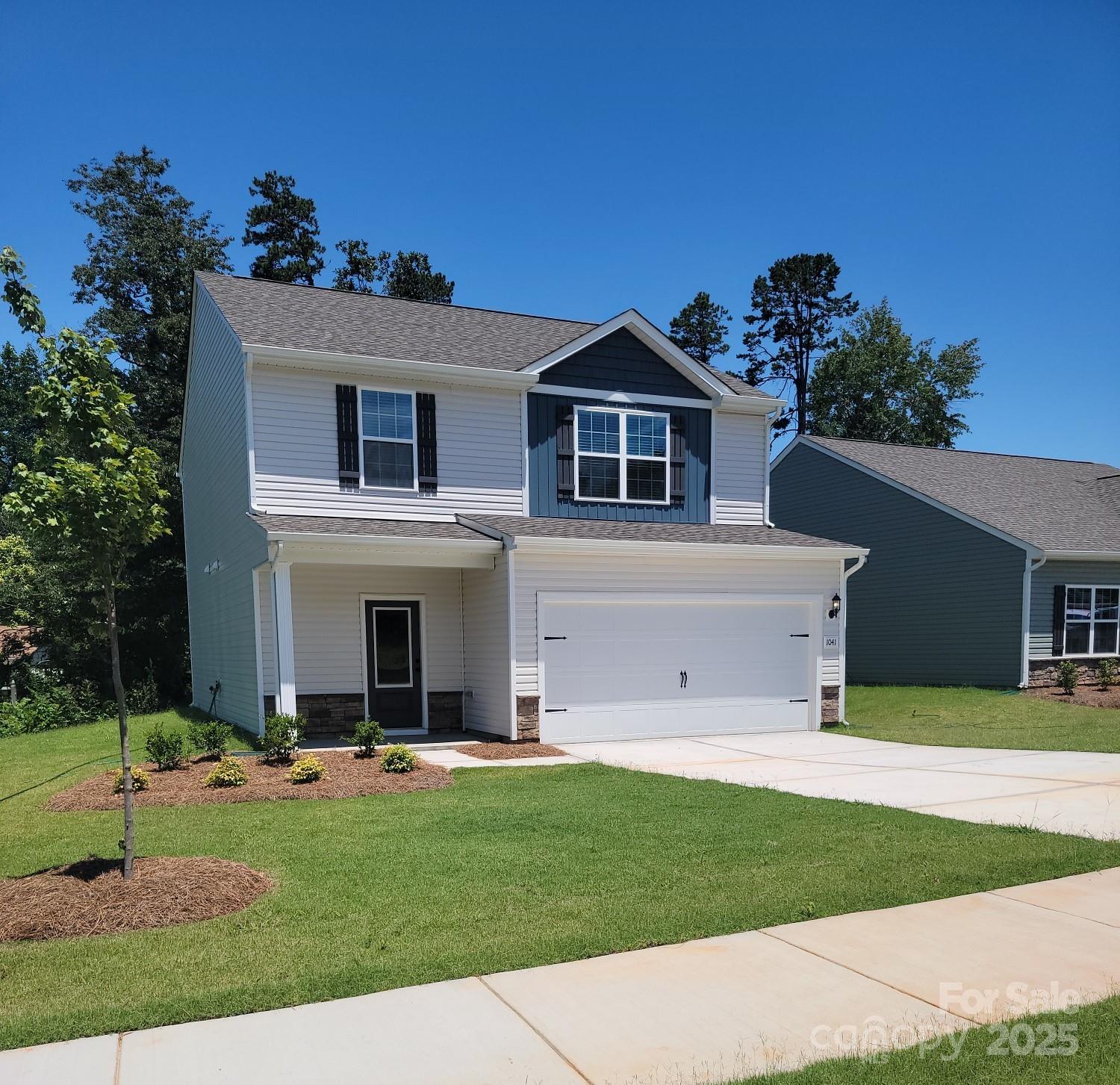 1041 Russell Drive — photo