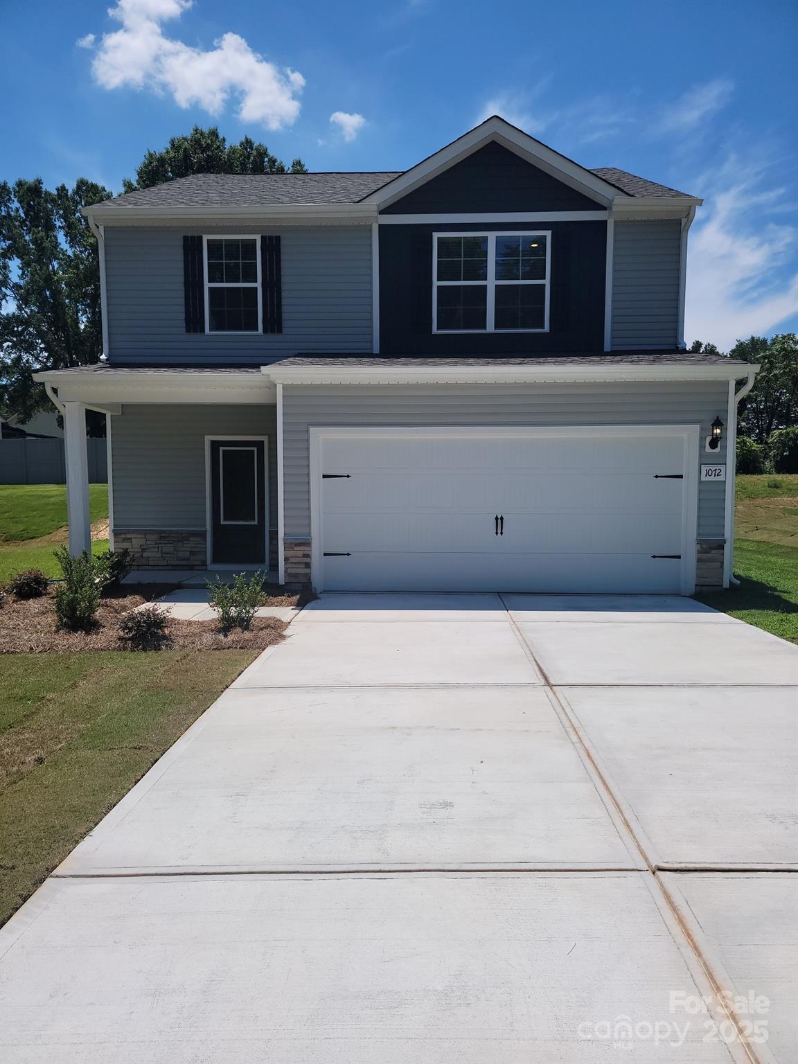 1072 Russell Drive — photo