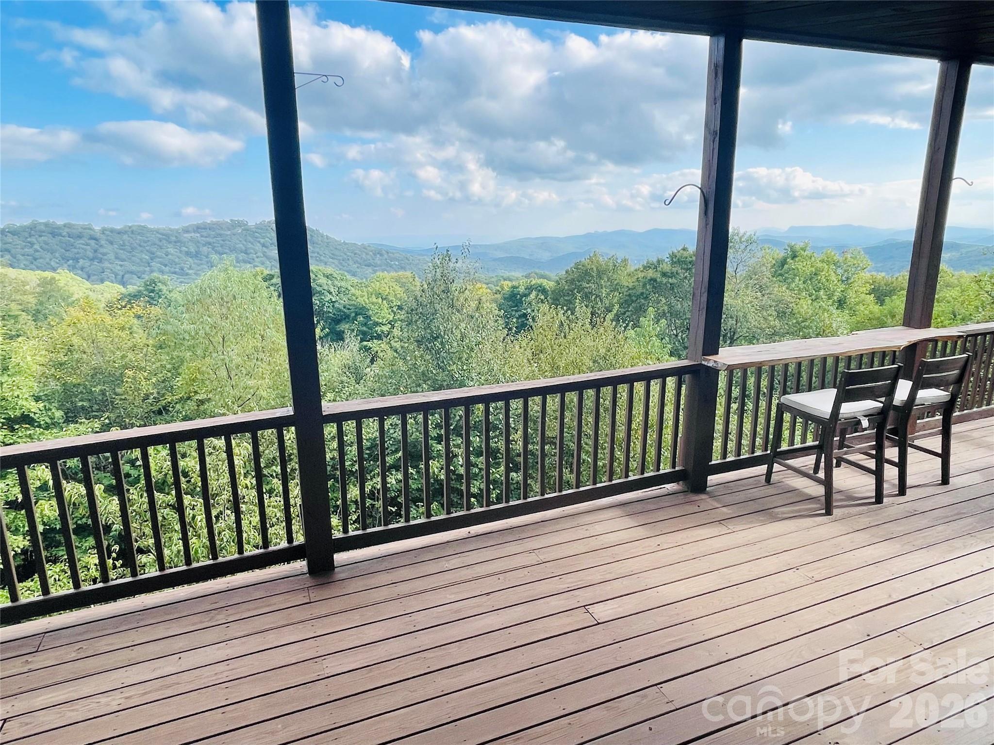 180 Windy Knoll — photo