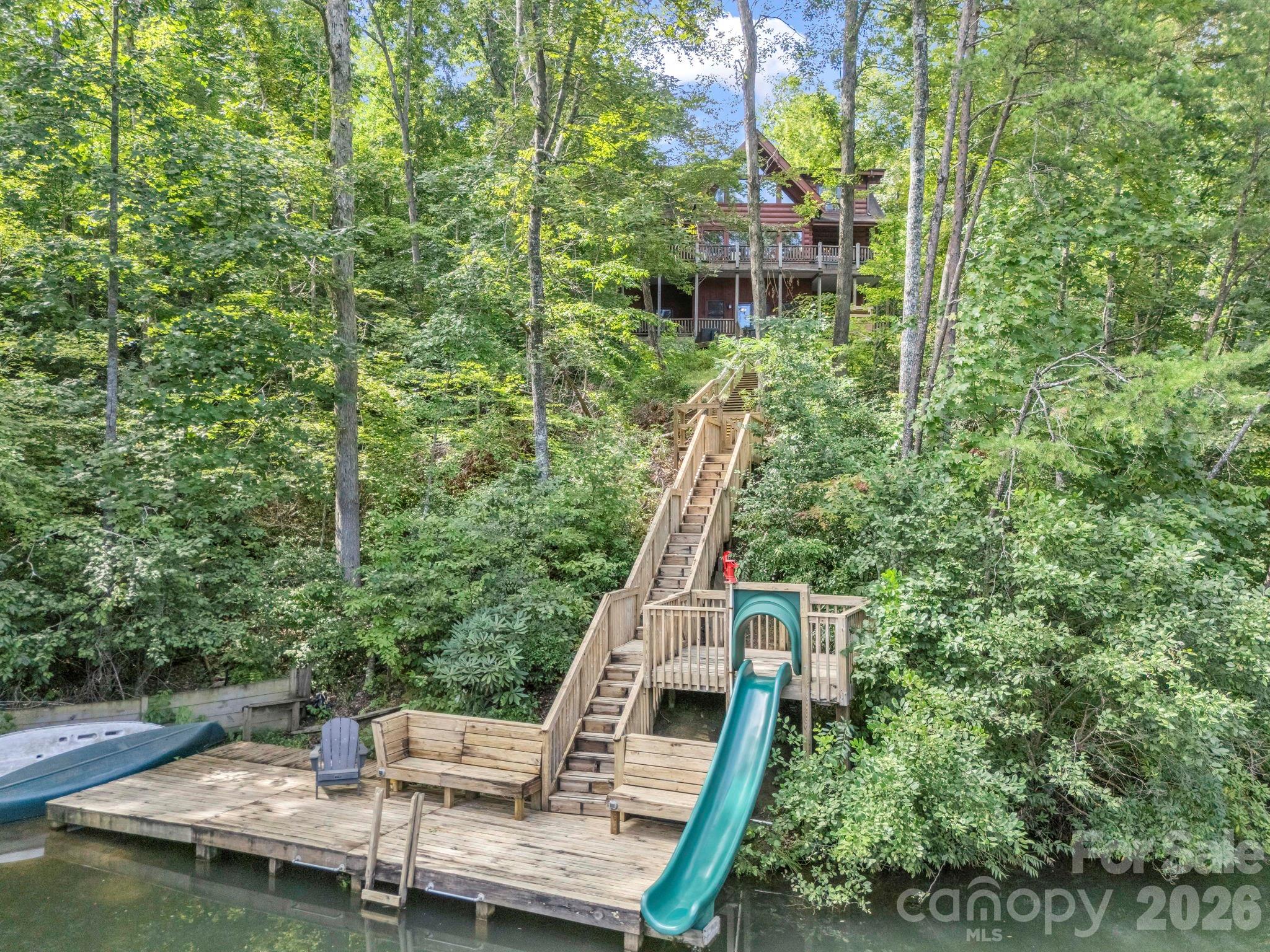 1029 Rainbow Circle — photo