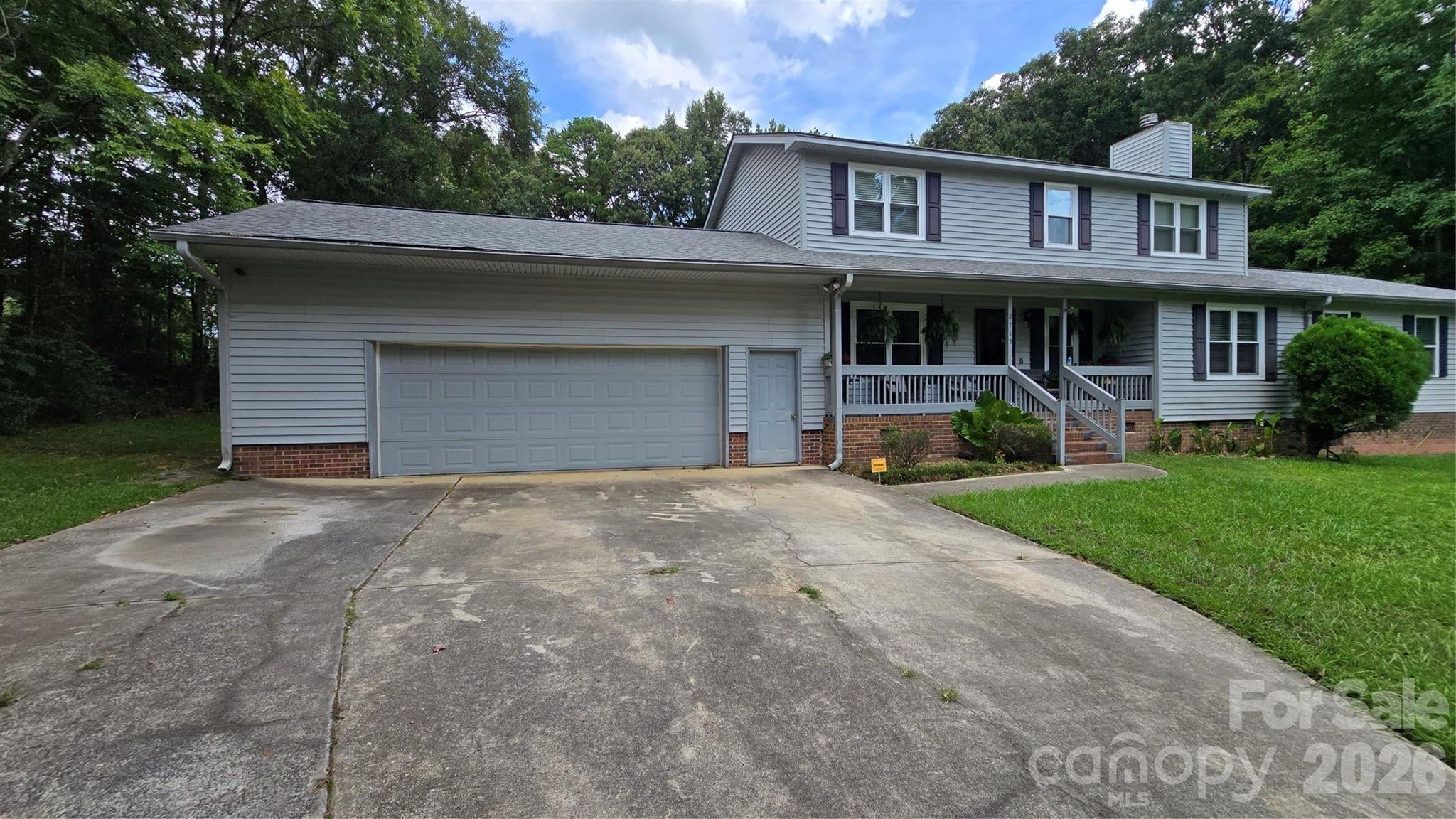 2715 Shandon Road — photo