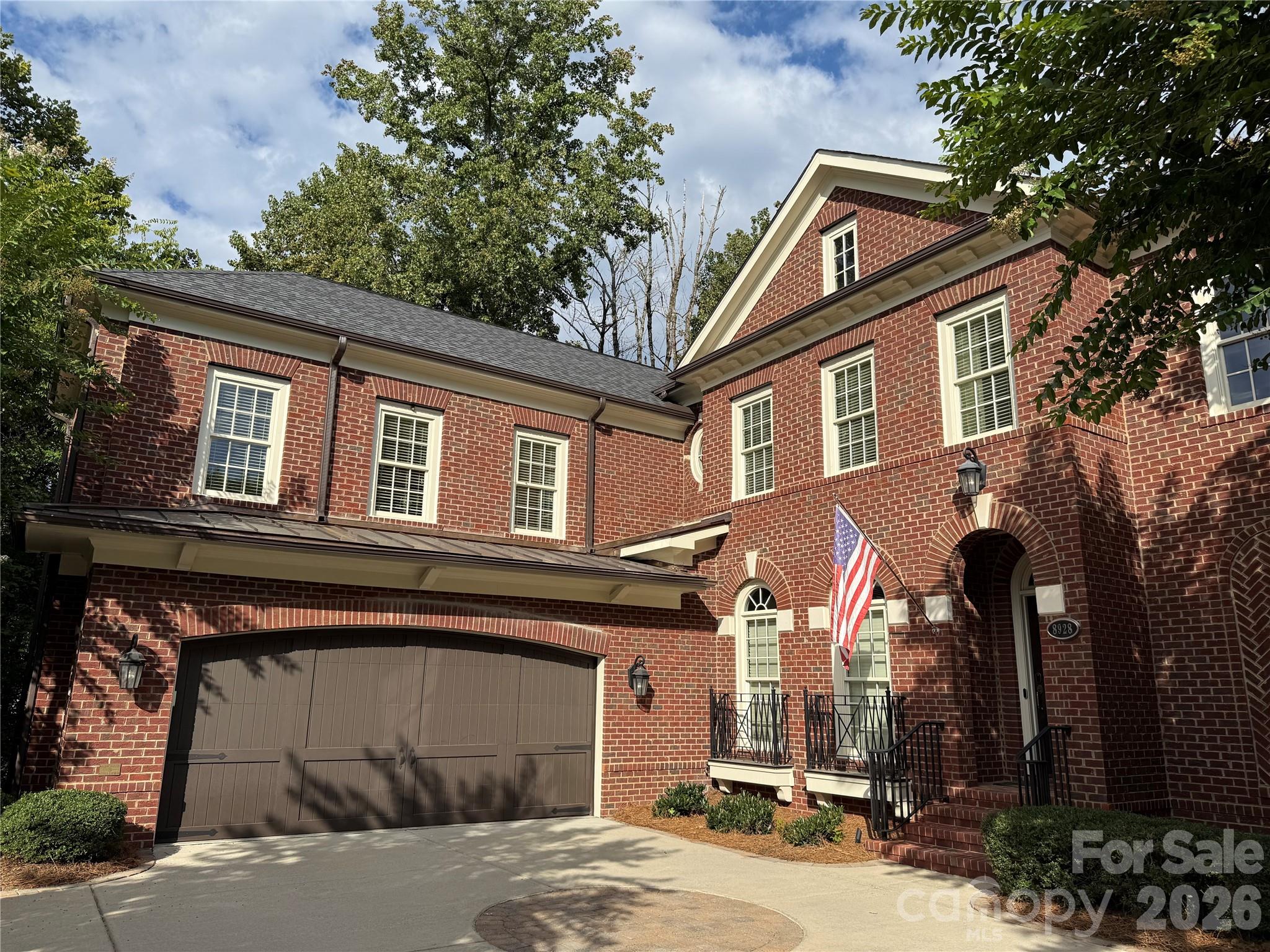 8928 Heydon Hall Circle — photo