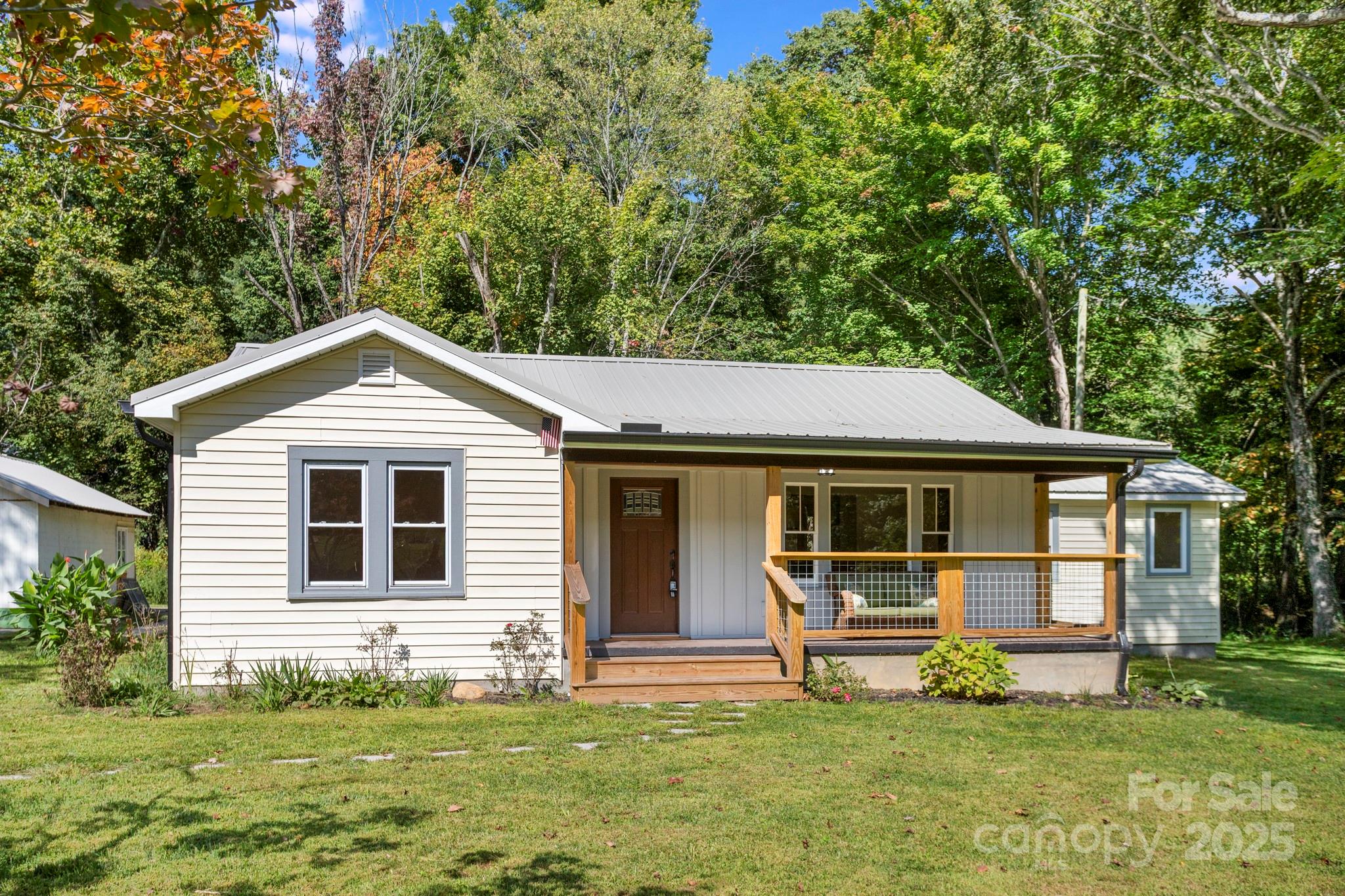 1808 Allens Creek Road — photo
