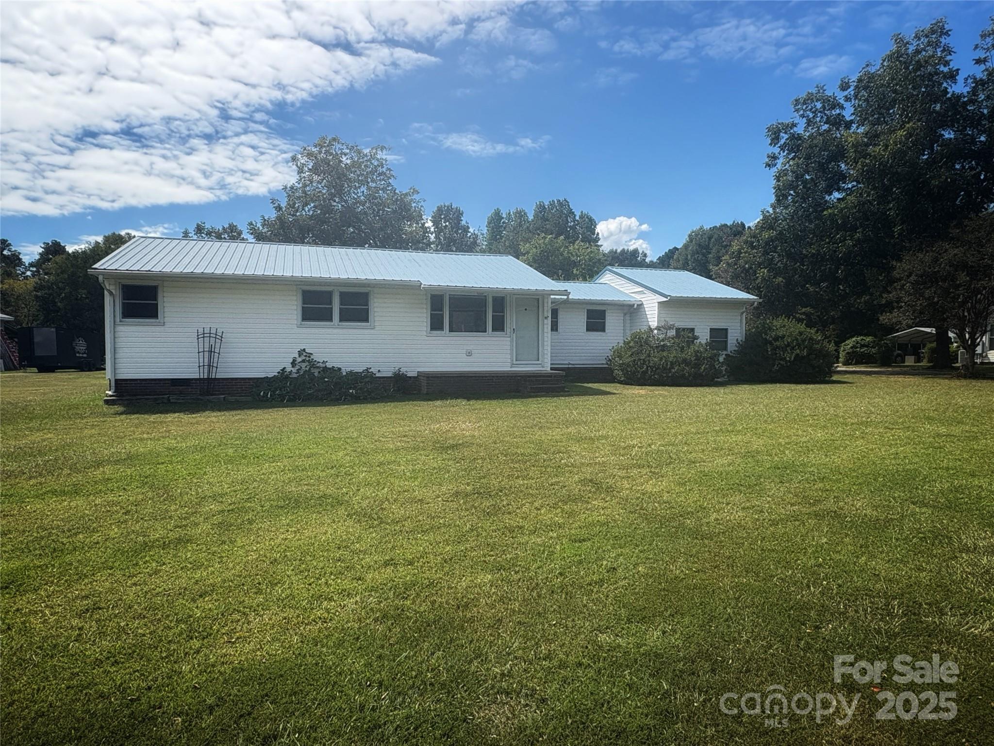 335 Plank Road — photo