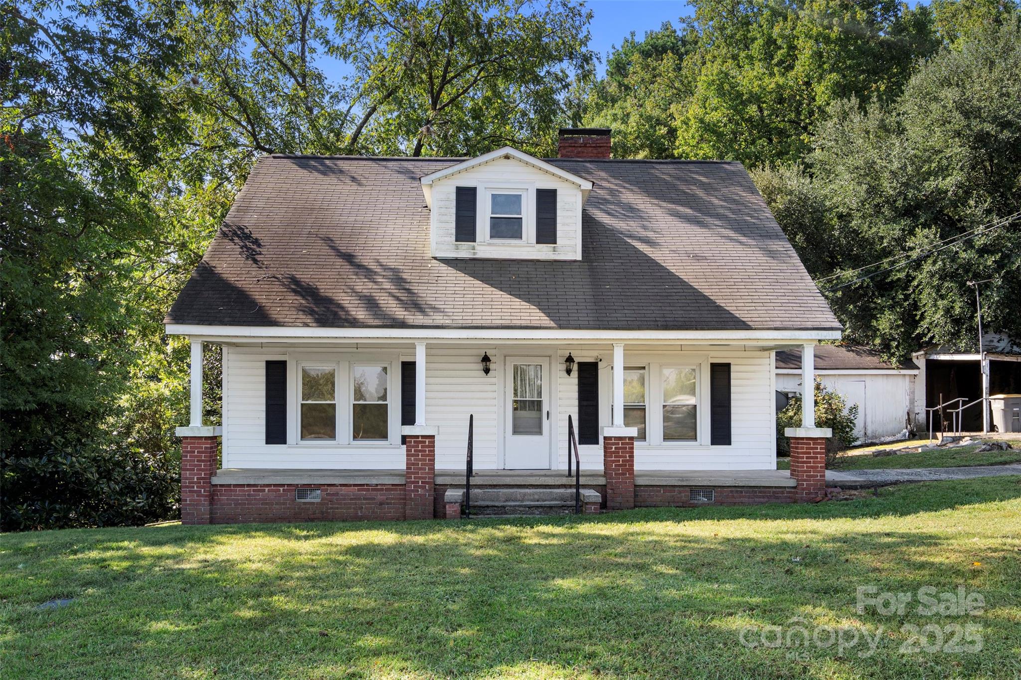 4601 Mooresville Road — photo