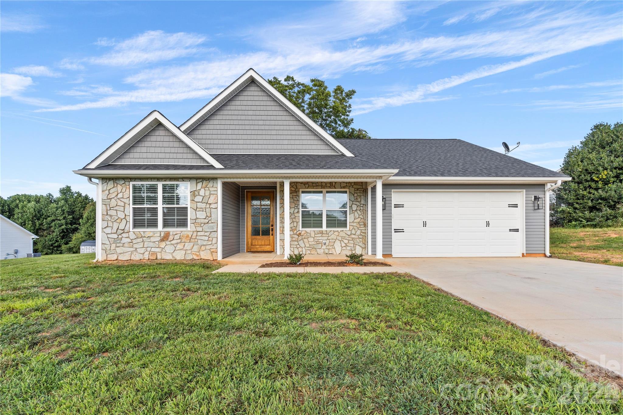 160 Tranquility Lane — photo