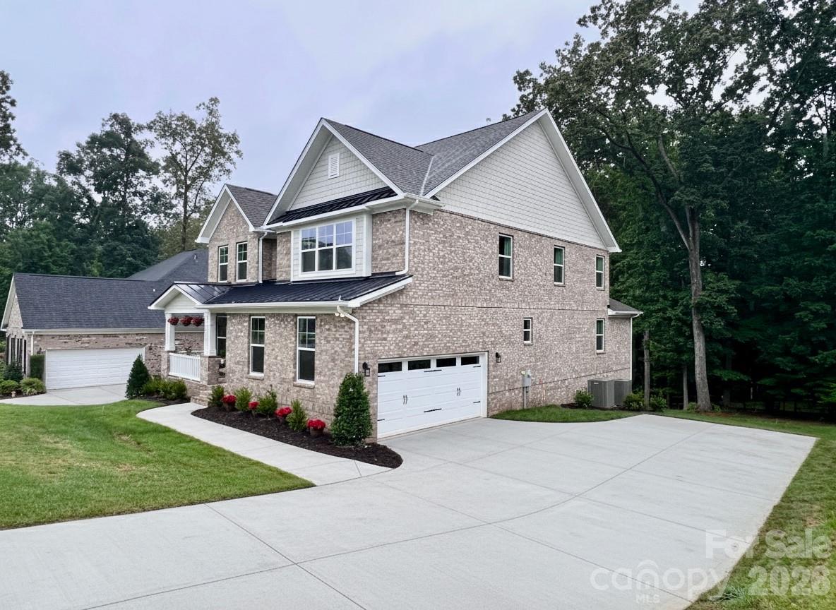7717 Nautical View Drive — photo