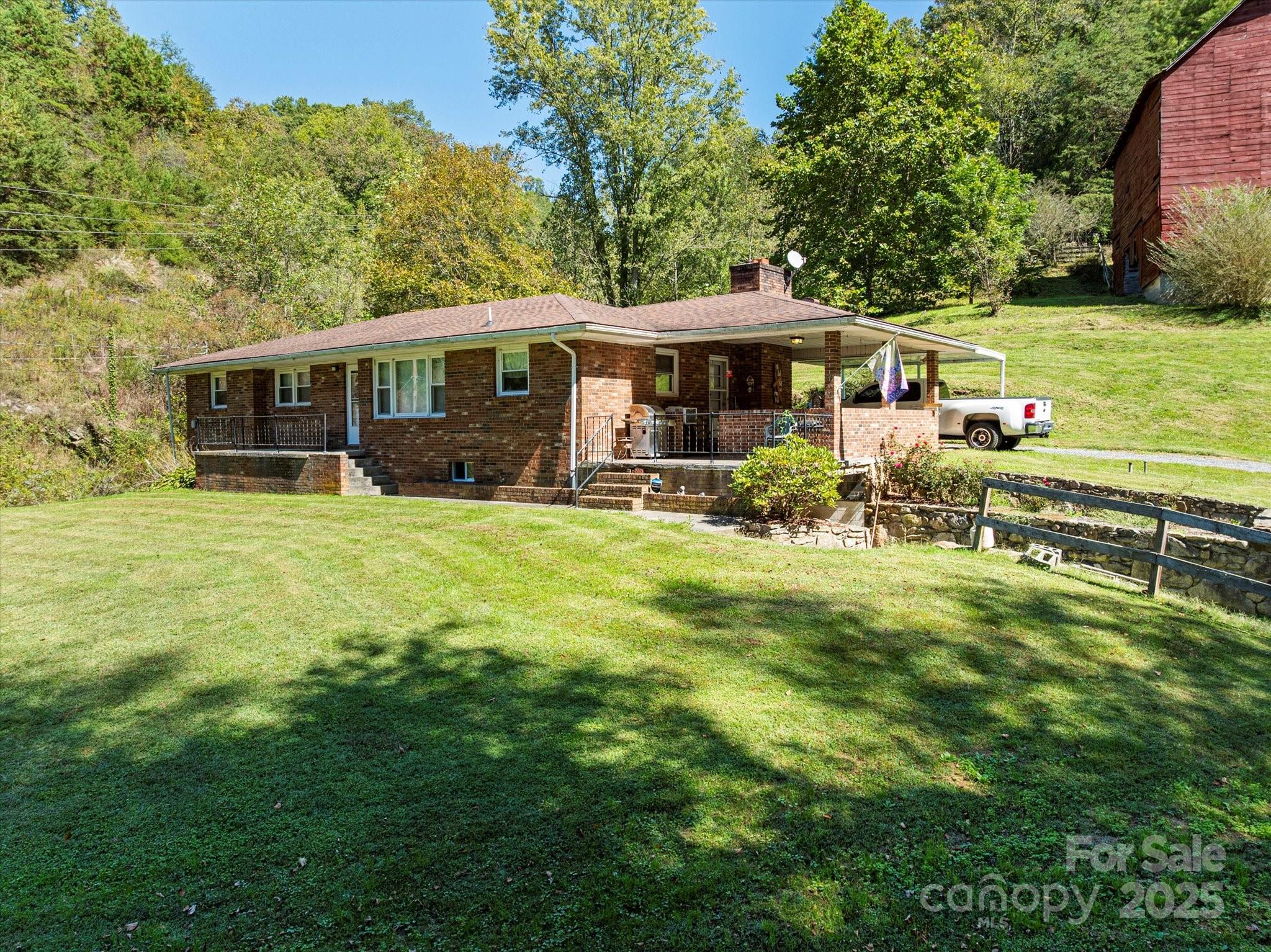 1623 Ammons Branch Road — photo