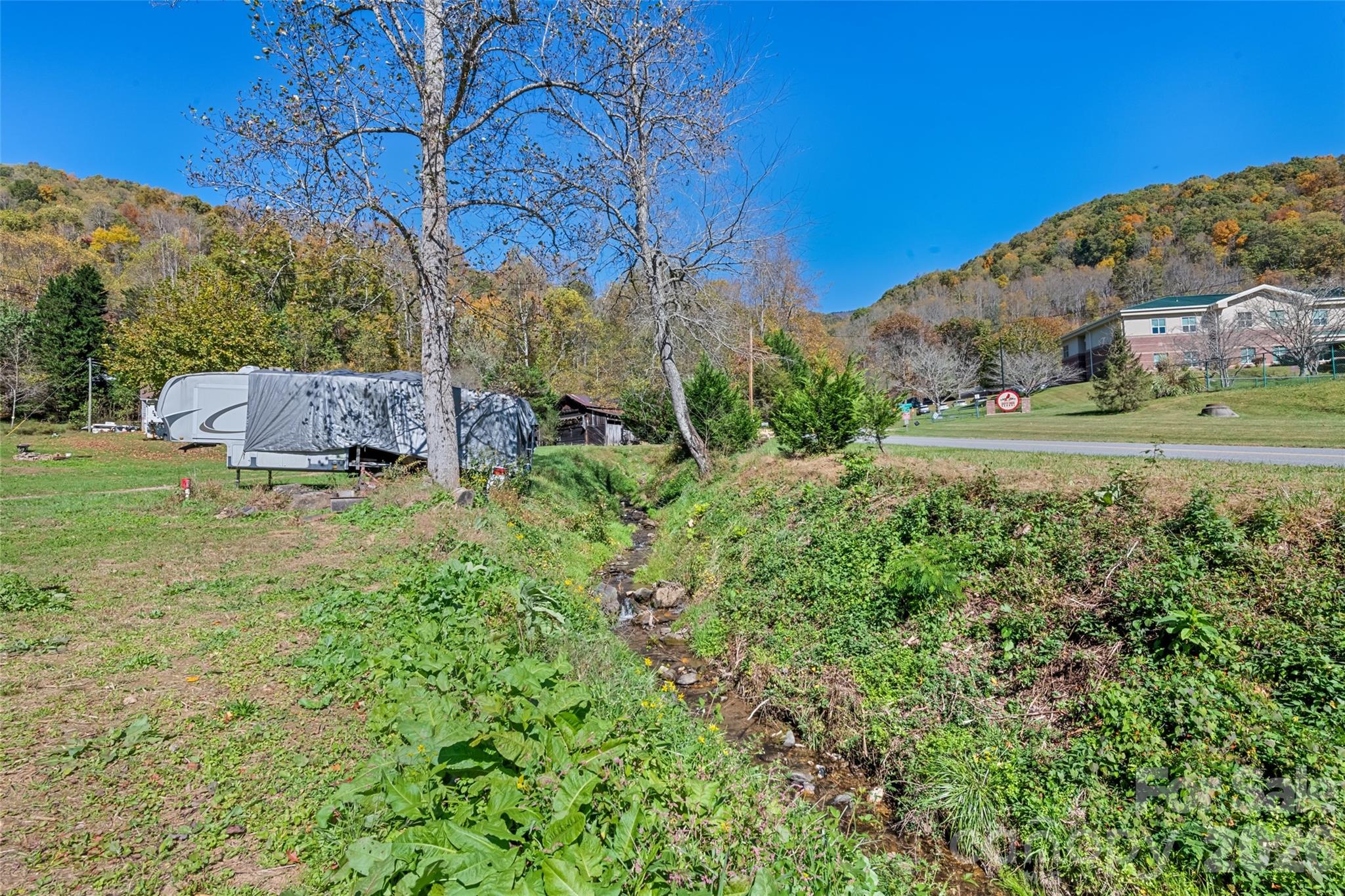 505 Parris Branch Road — photo