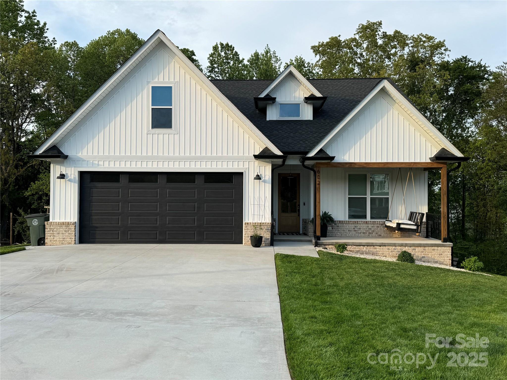 602 Kames Court NW — photo