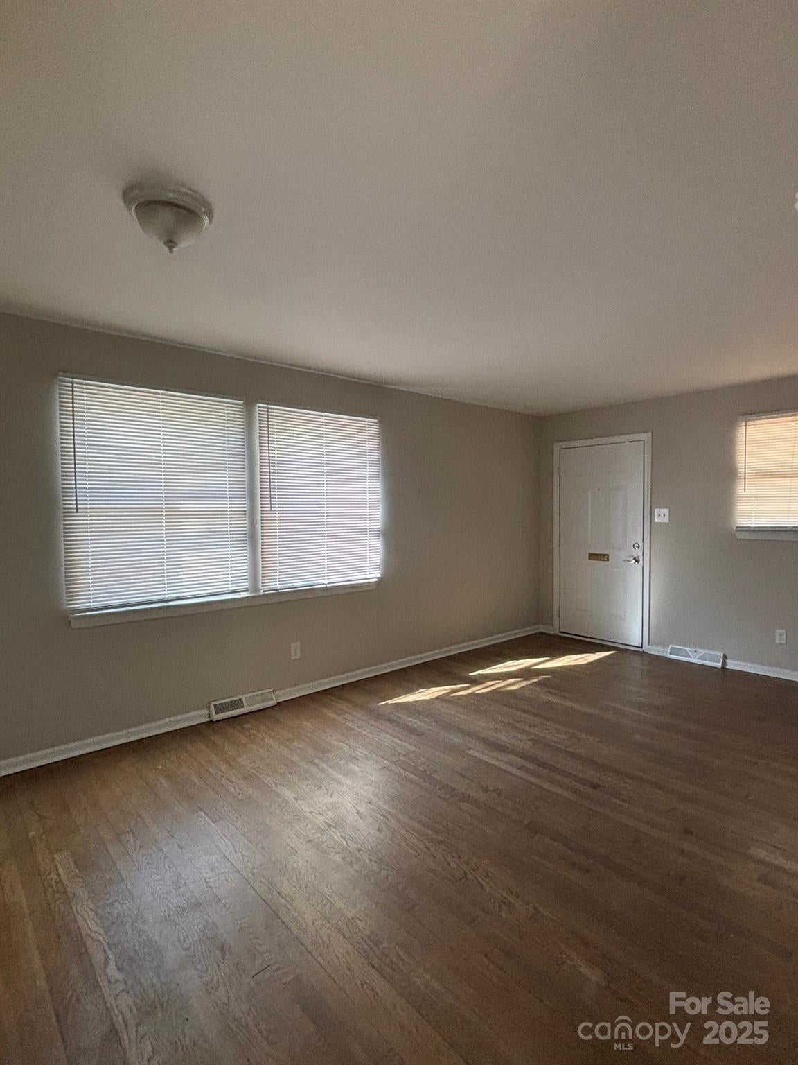 3125 Marlborough Road — photo