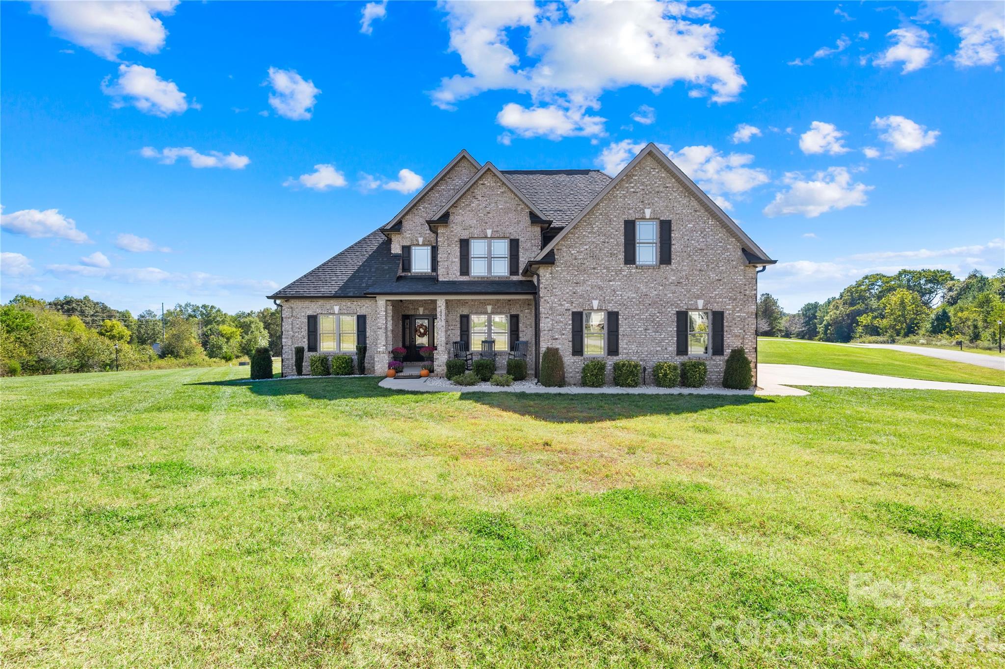 895 Oak Ridge Farms Circle — photo