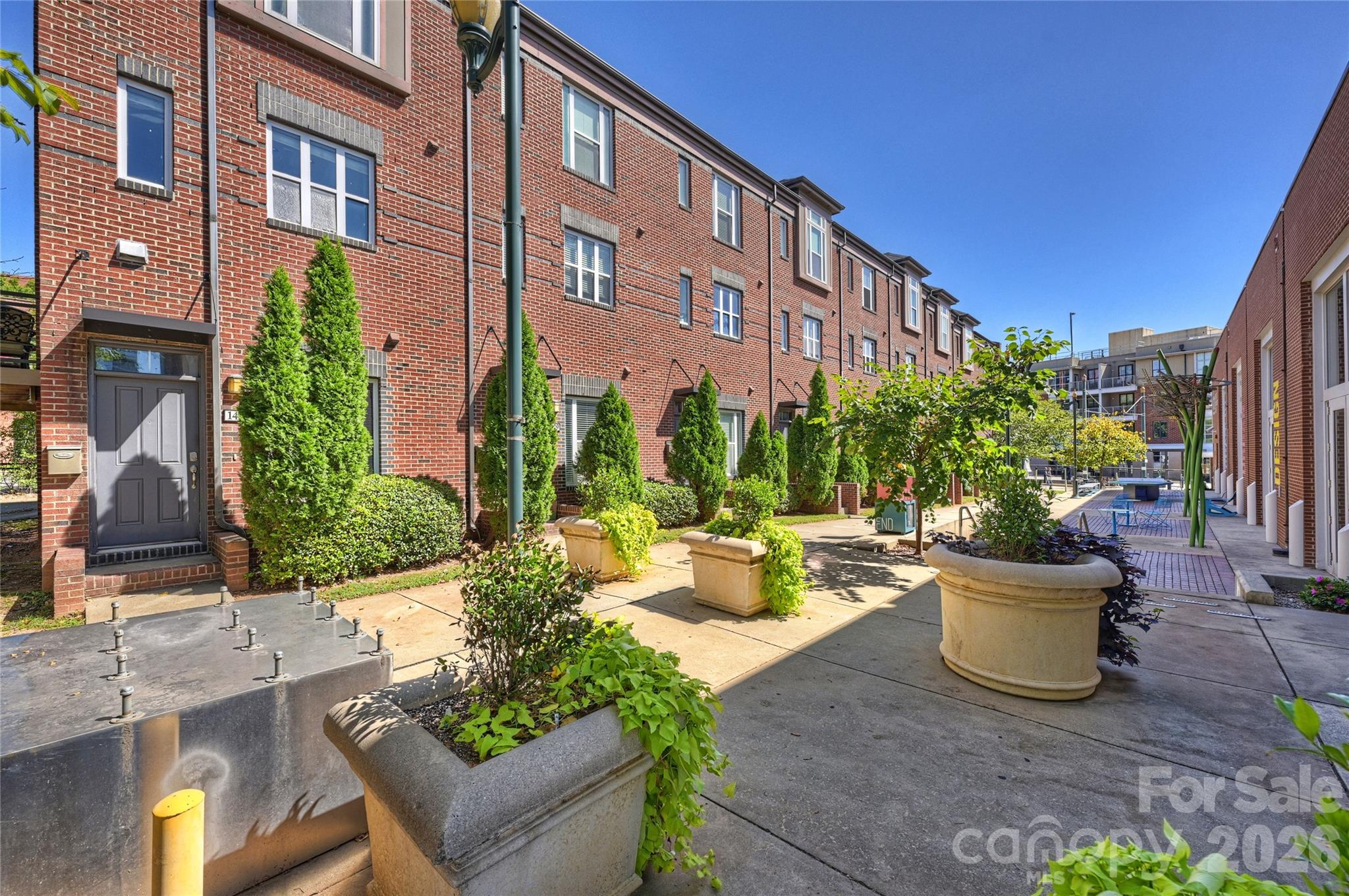 1425 Camden Road — photo