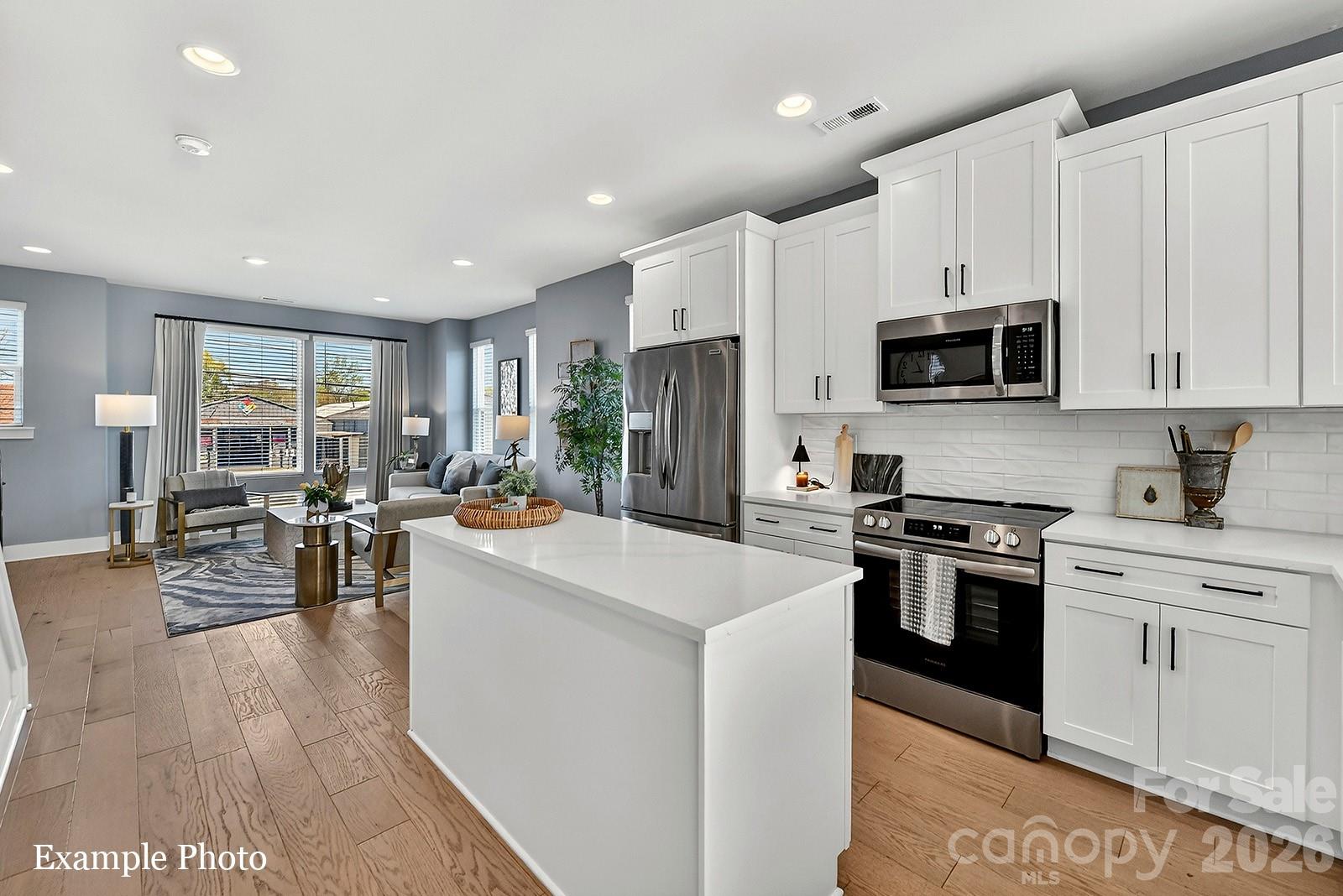 2154 N Graham Street 15 — photo