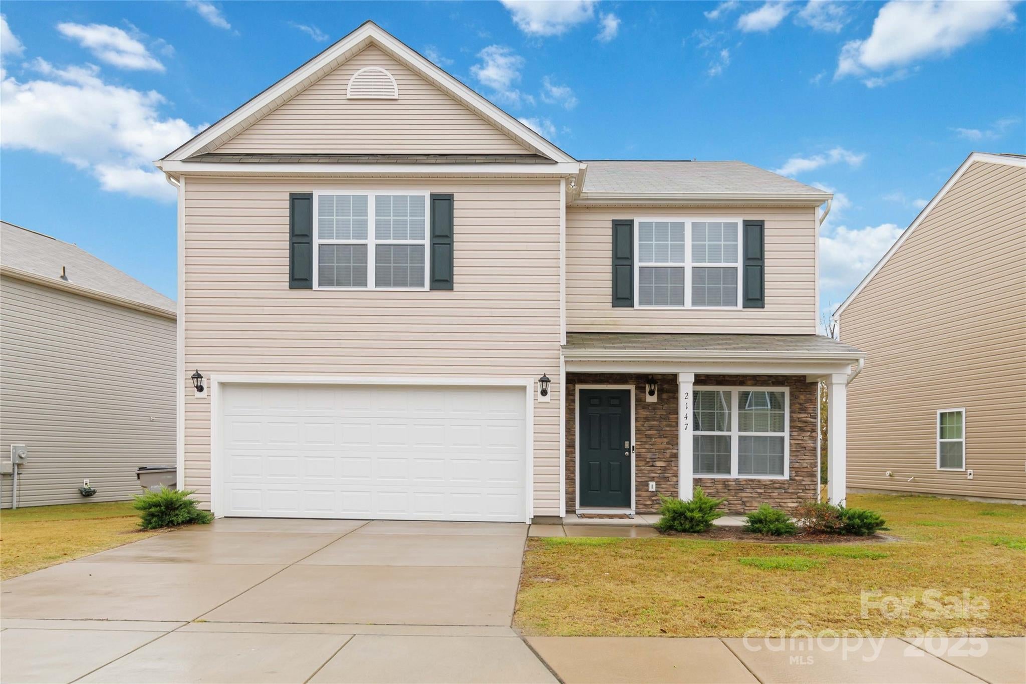 2147 Eastway Drive — photo