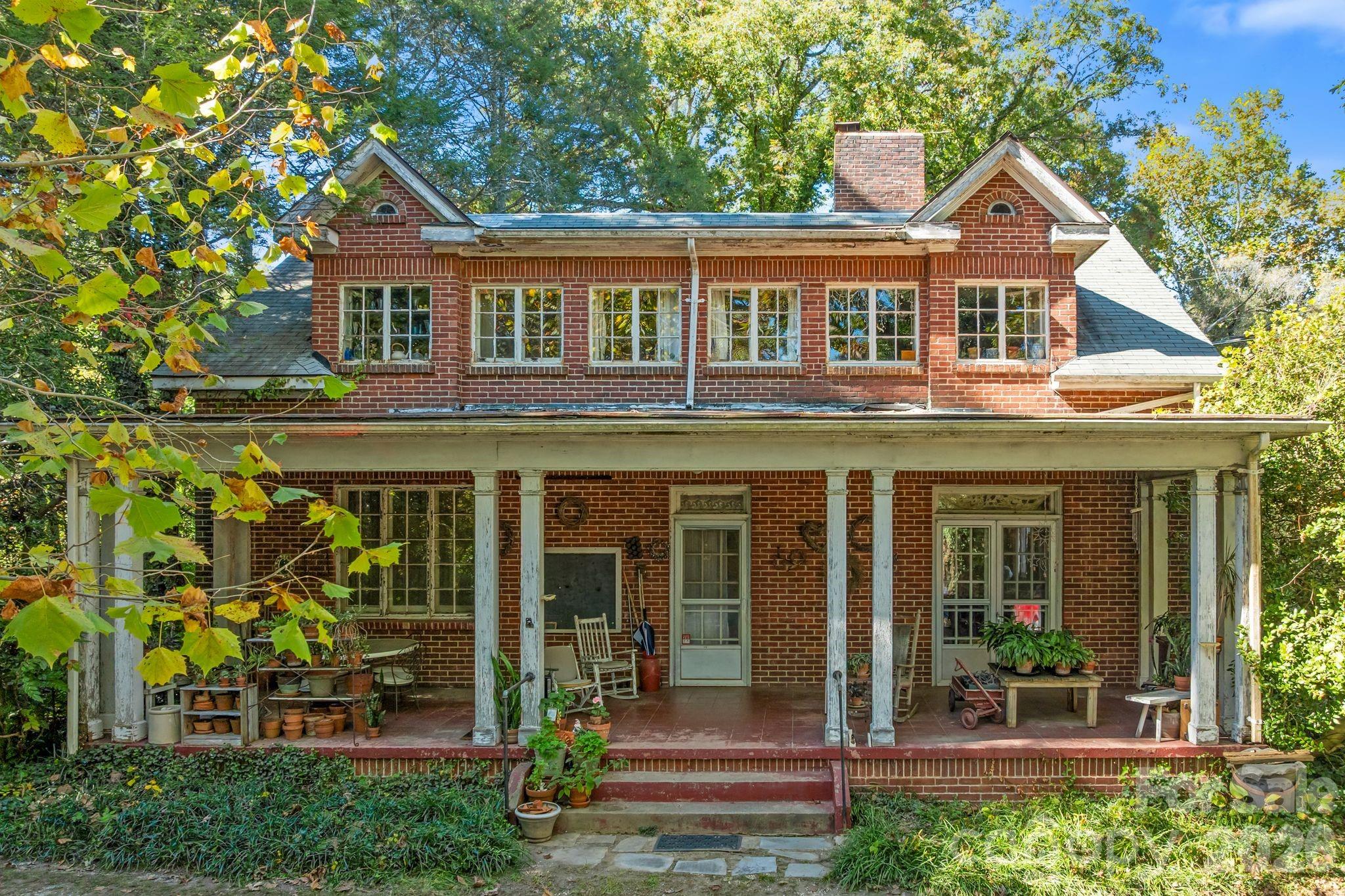 414 Beaucatcher Road — photo
