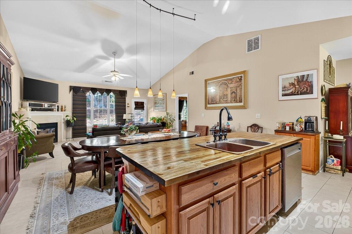 4412 Glenlea Commons Drive — photo