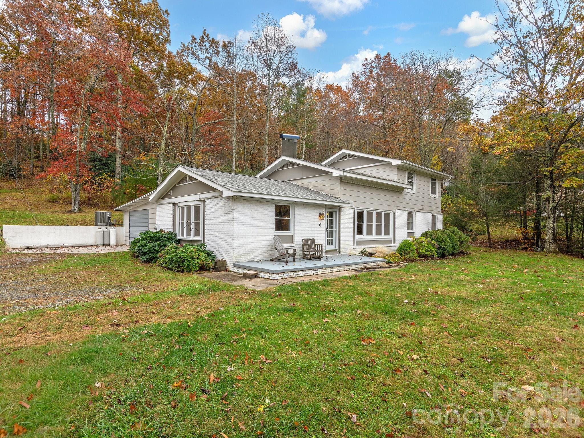 6 Star Berry Lane — photo