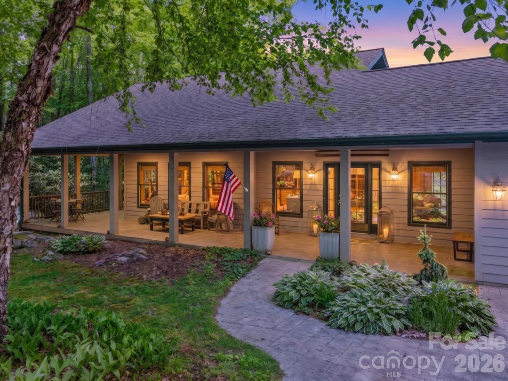 7255 Laurel Hill Drive — photo