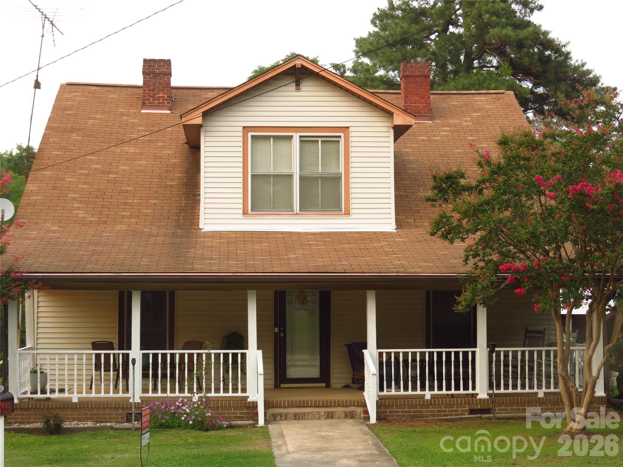 501 S Main Street — photo