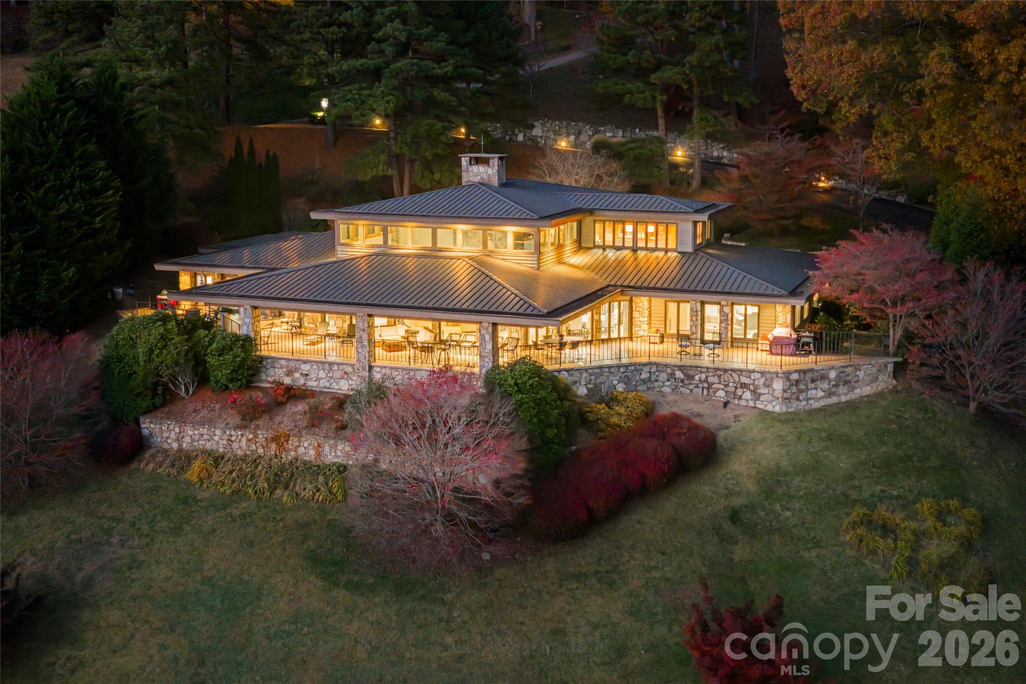 820 Laurel Ridge Drive — photo