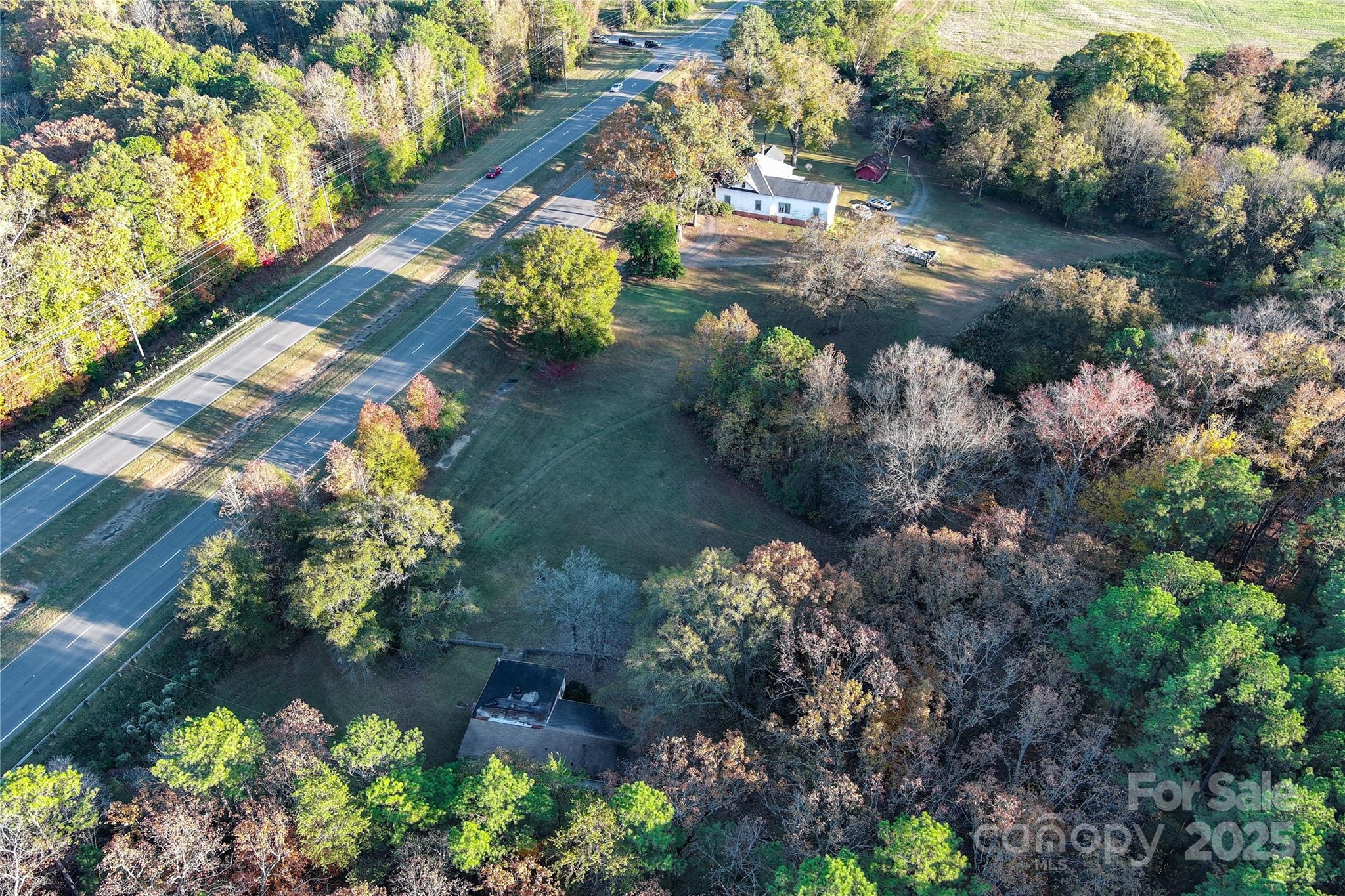 6993 Charlotte Highway — photo