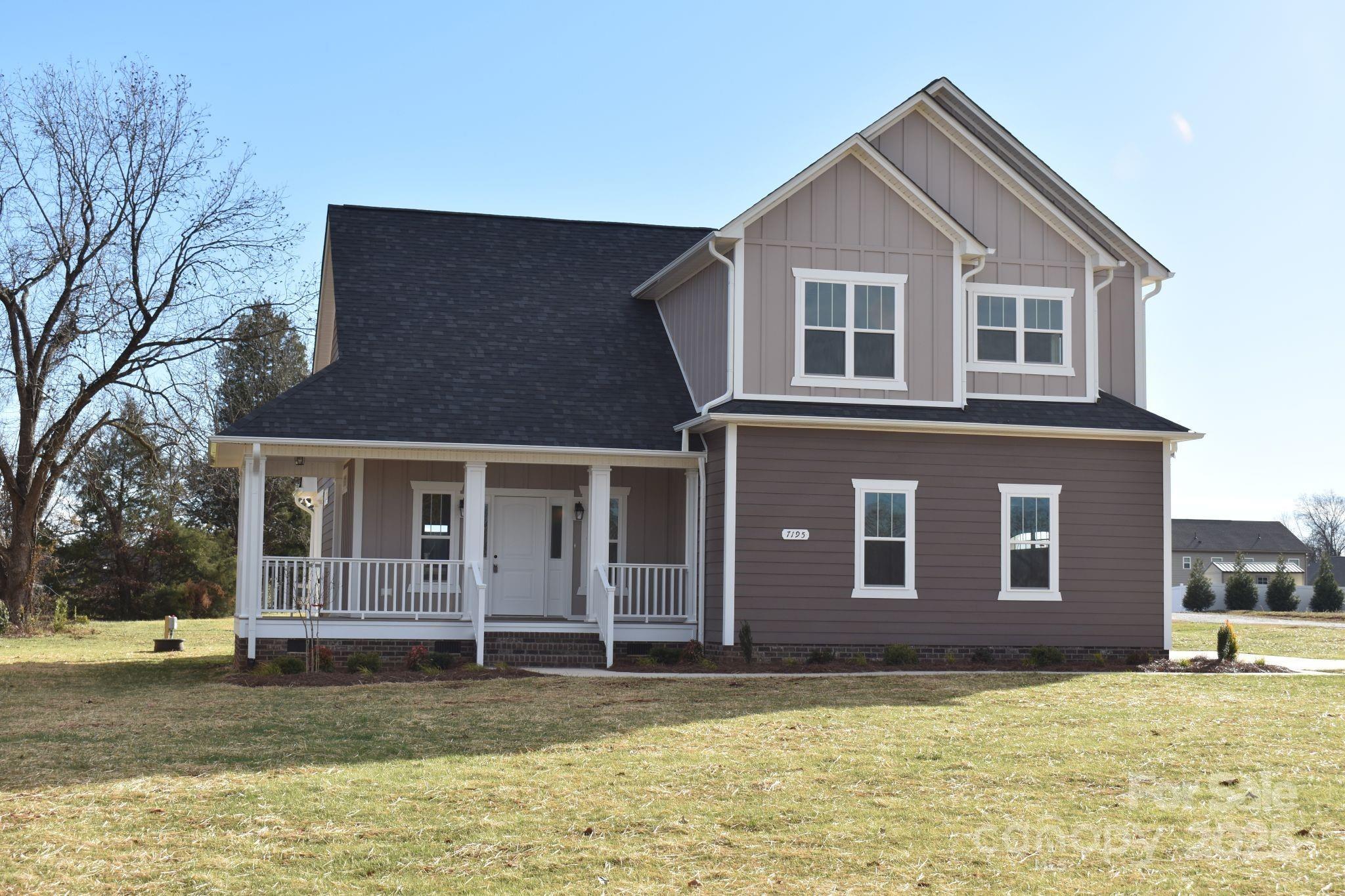 7195 Mooresville Road — photo