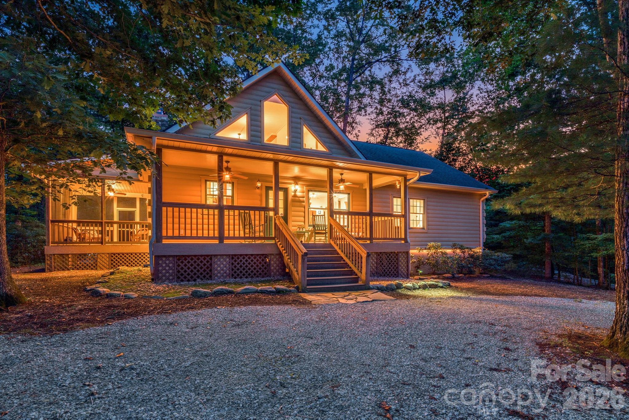 240 Ravenswood Drive — photo