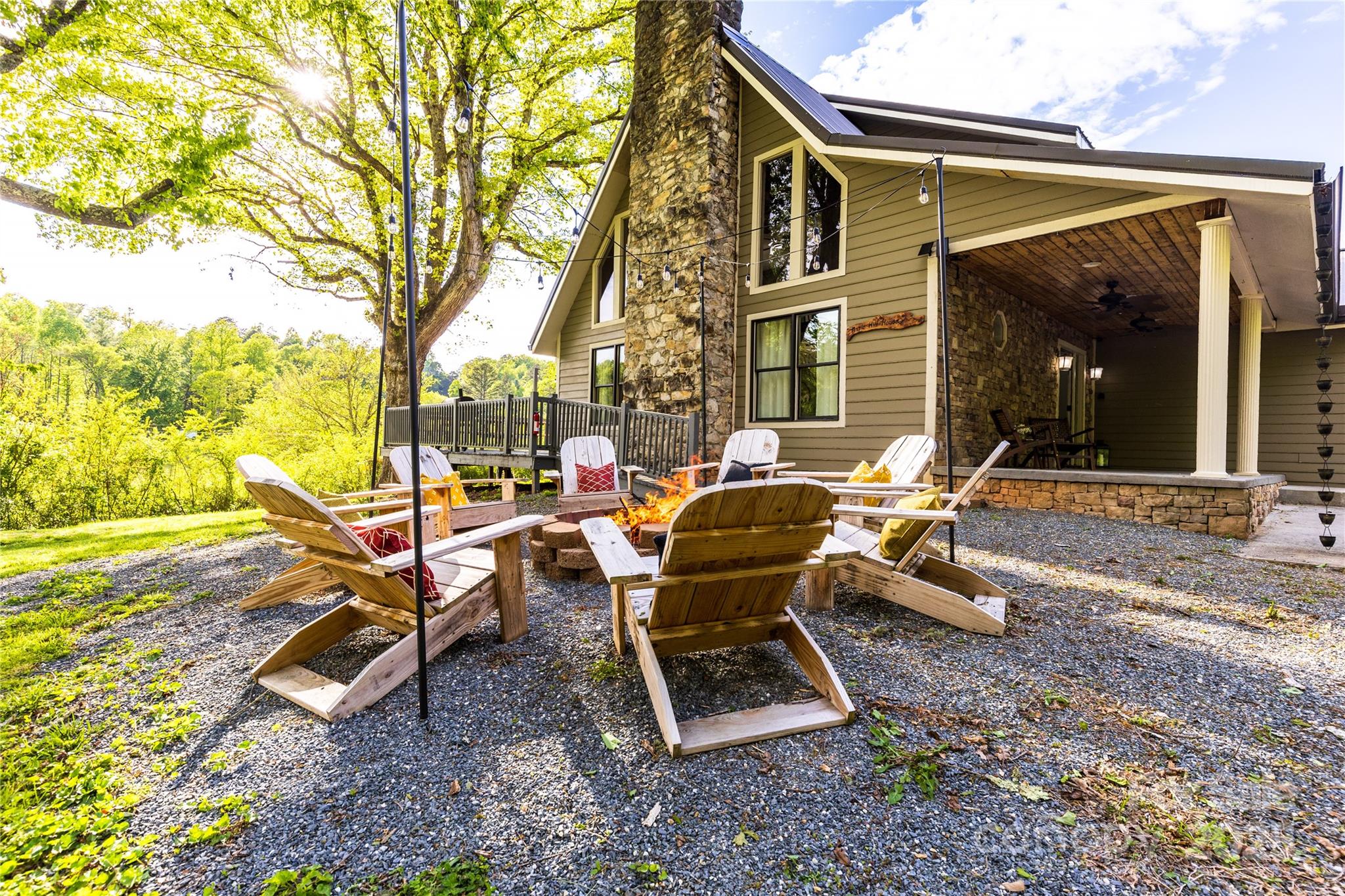 540 Toot Hollow Road — photo
