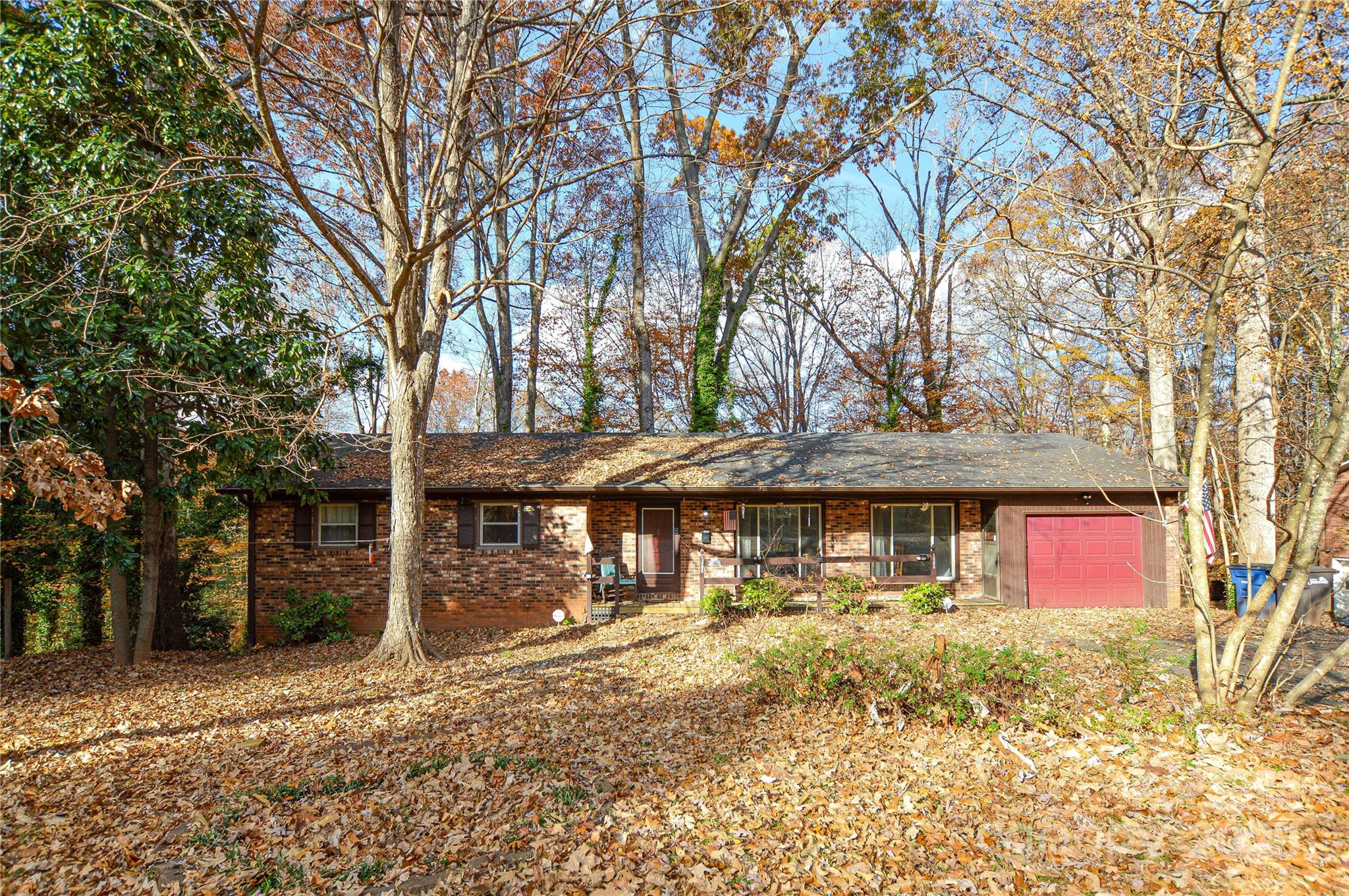 1405 Forest Park Drive — photo