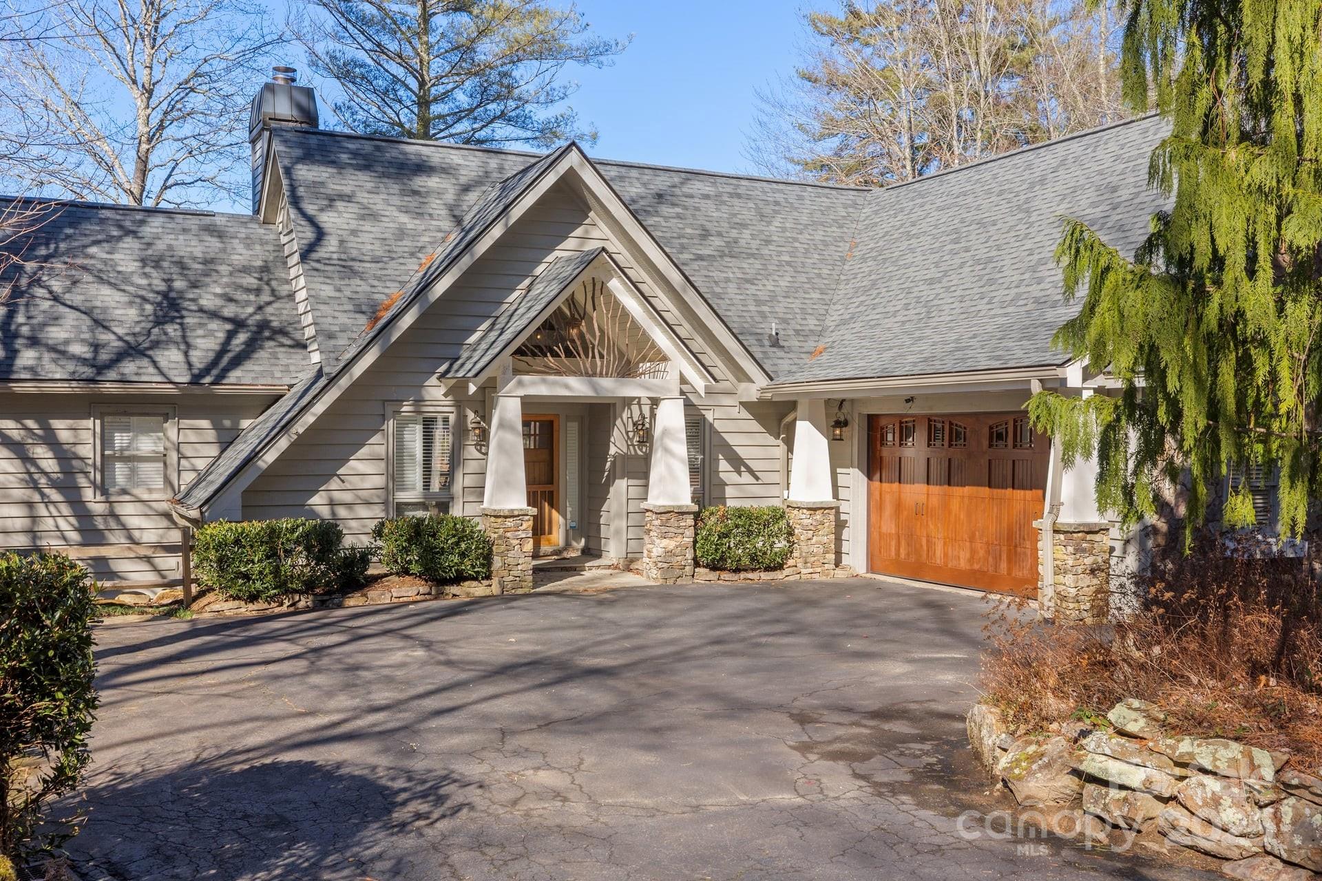 100 The Pinnacle Drive 5 — photo