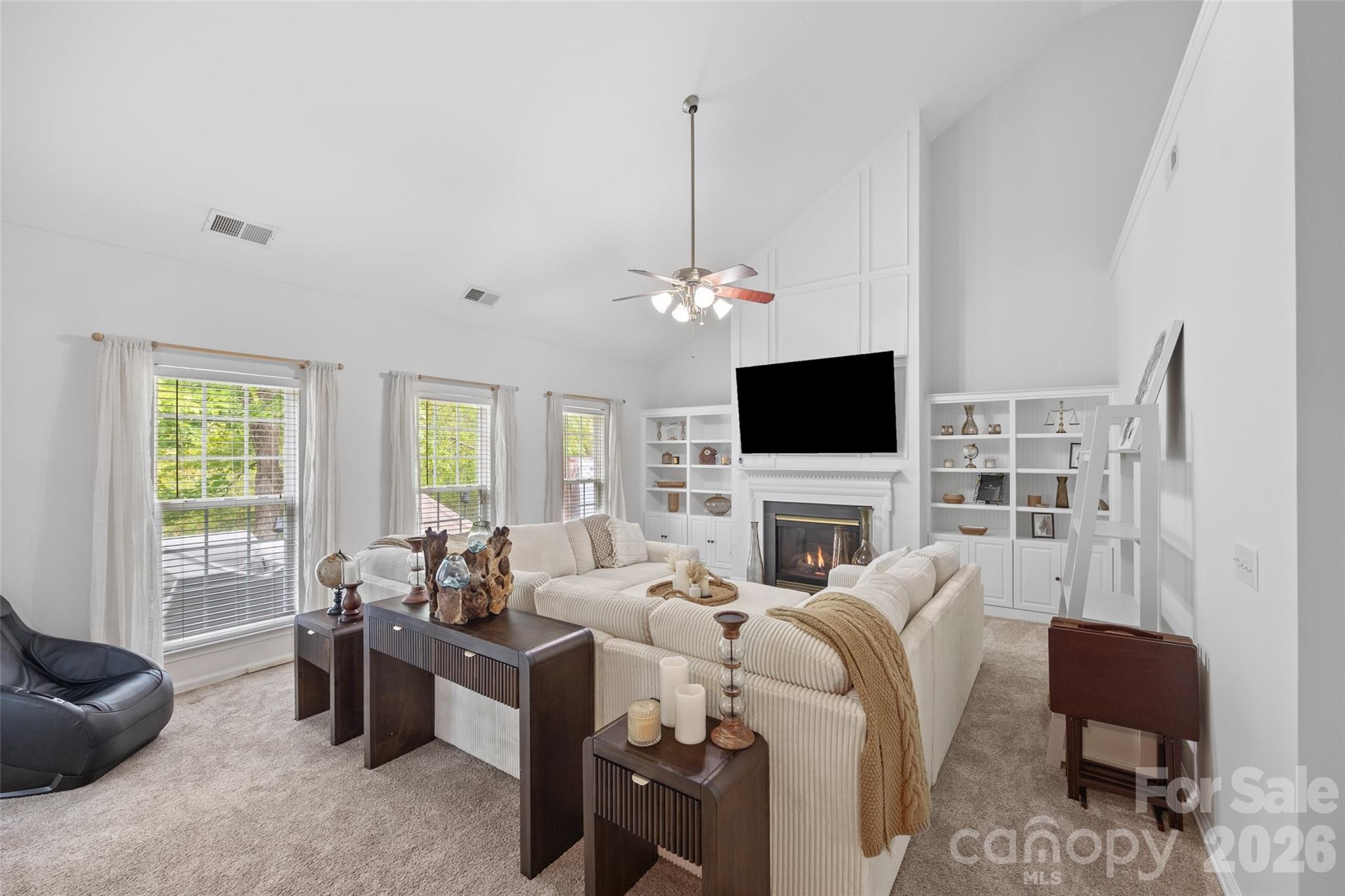 14569 Greenpoint Lane — photo