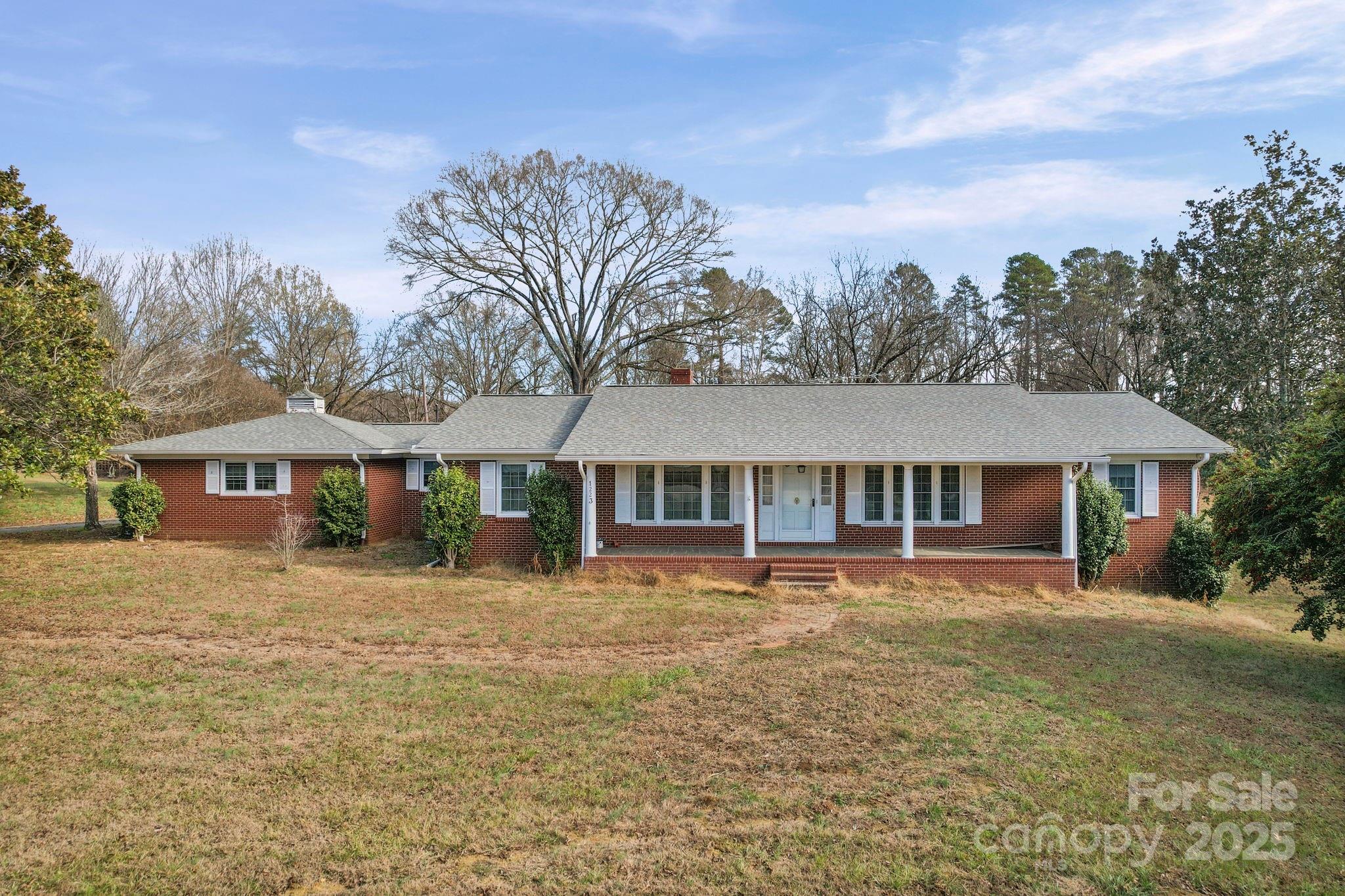 1223 Walker Road — photo