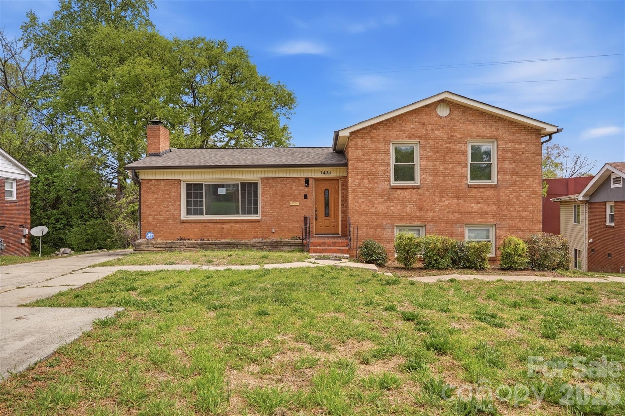 1424 Dean Street — photo