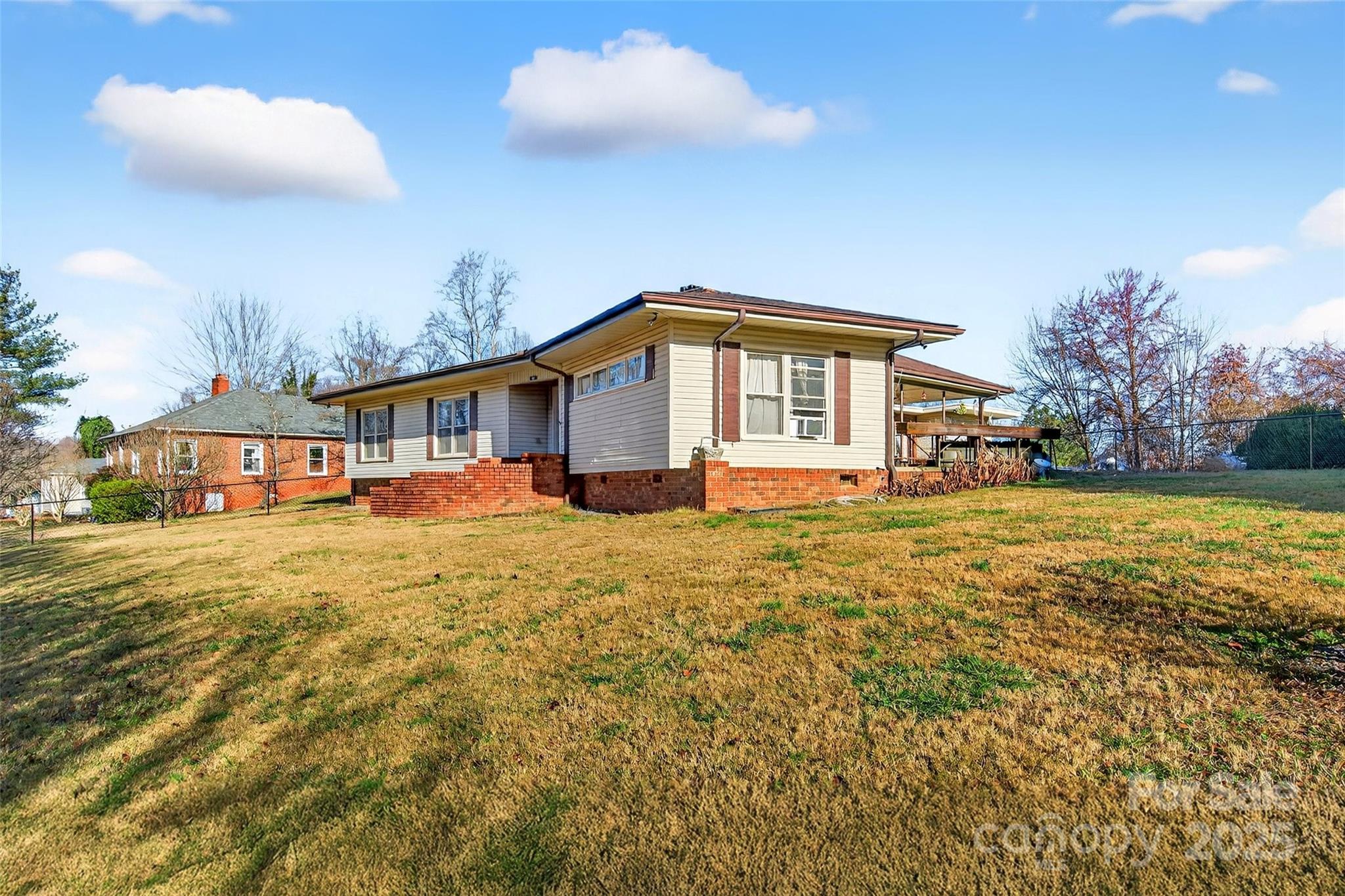 60 Greenwood Drive — photo