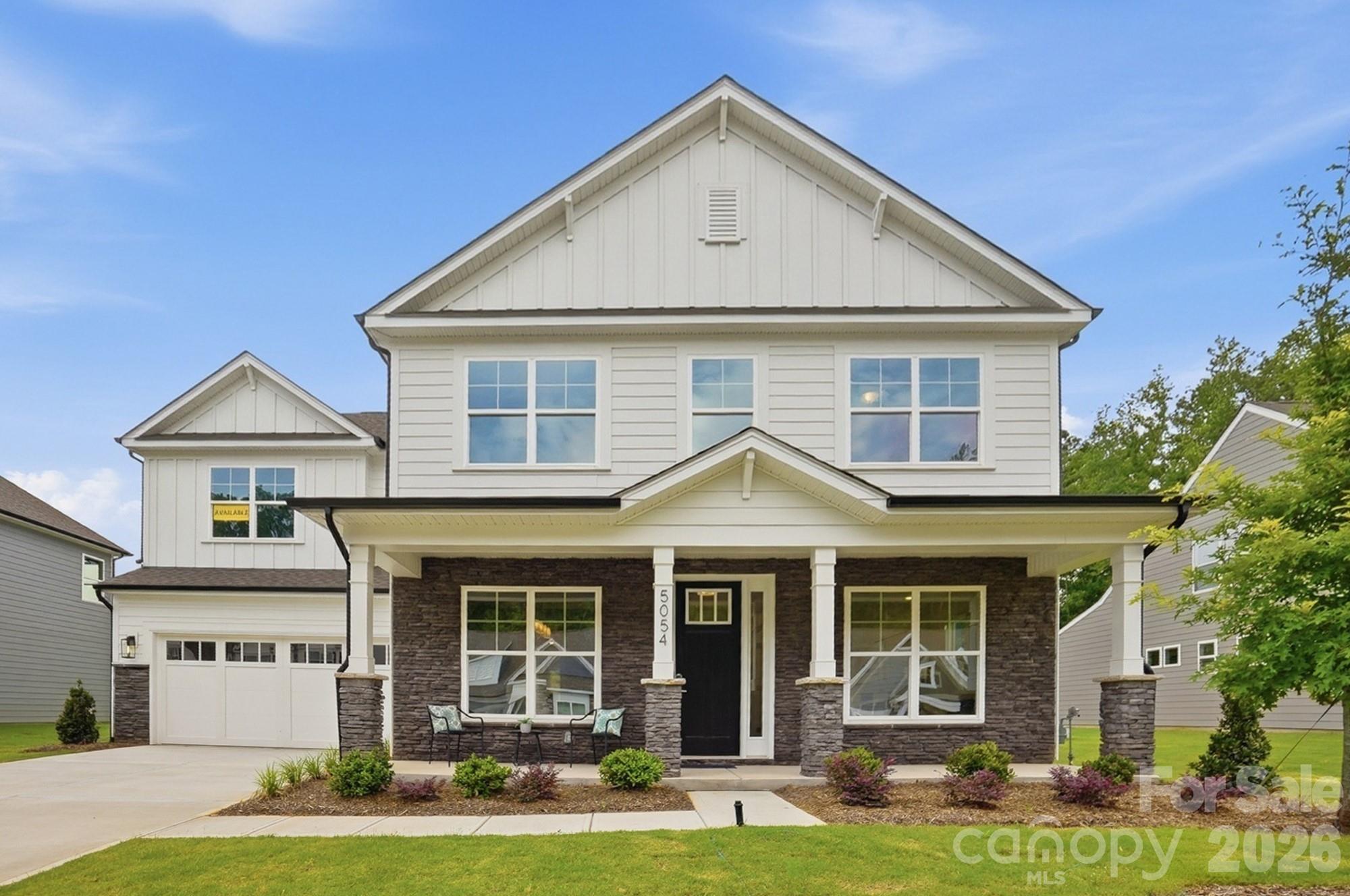 5054 McLaughlin Loop — photo