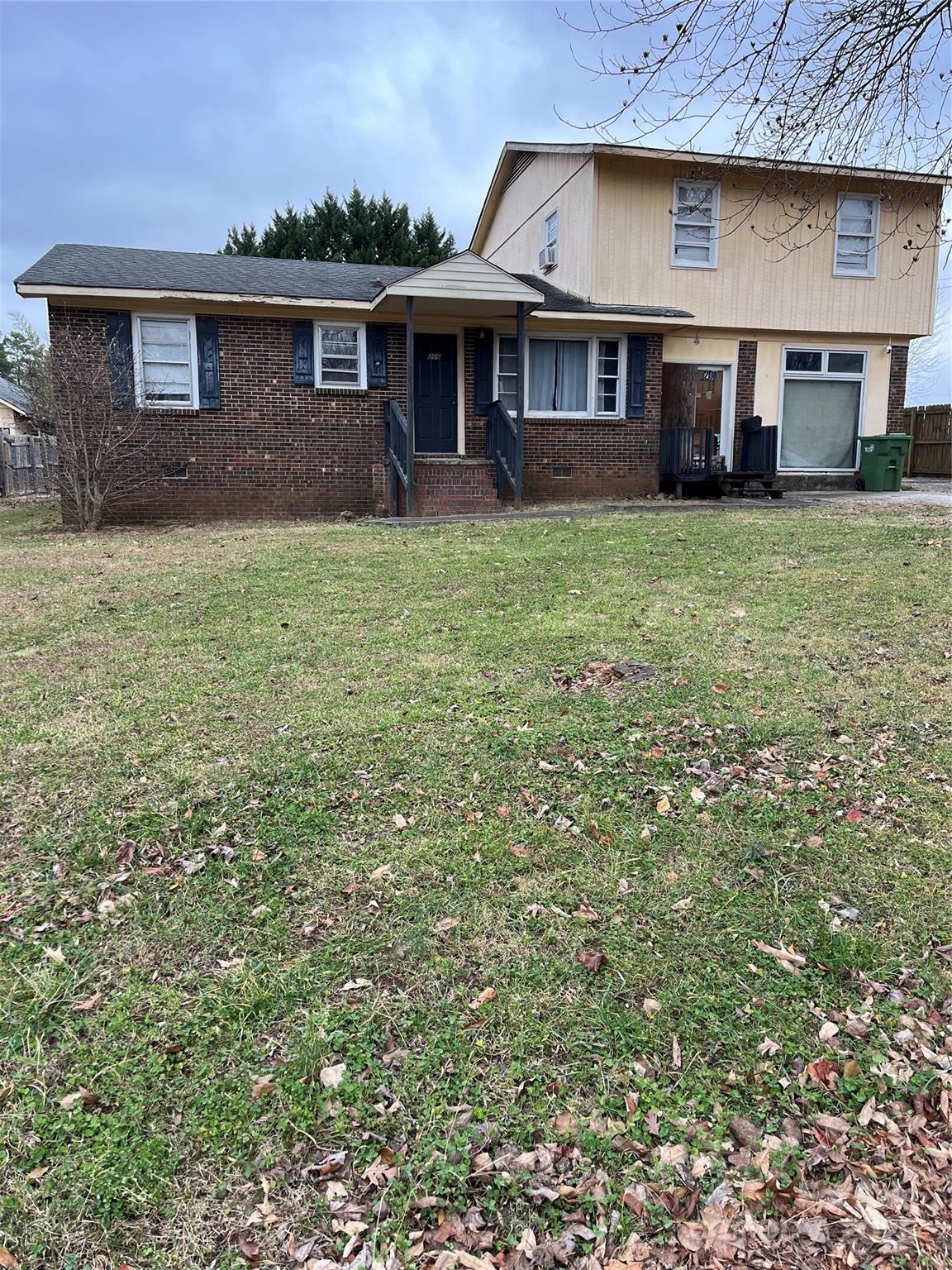 206 E Catawba Drive — photo