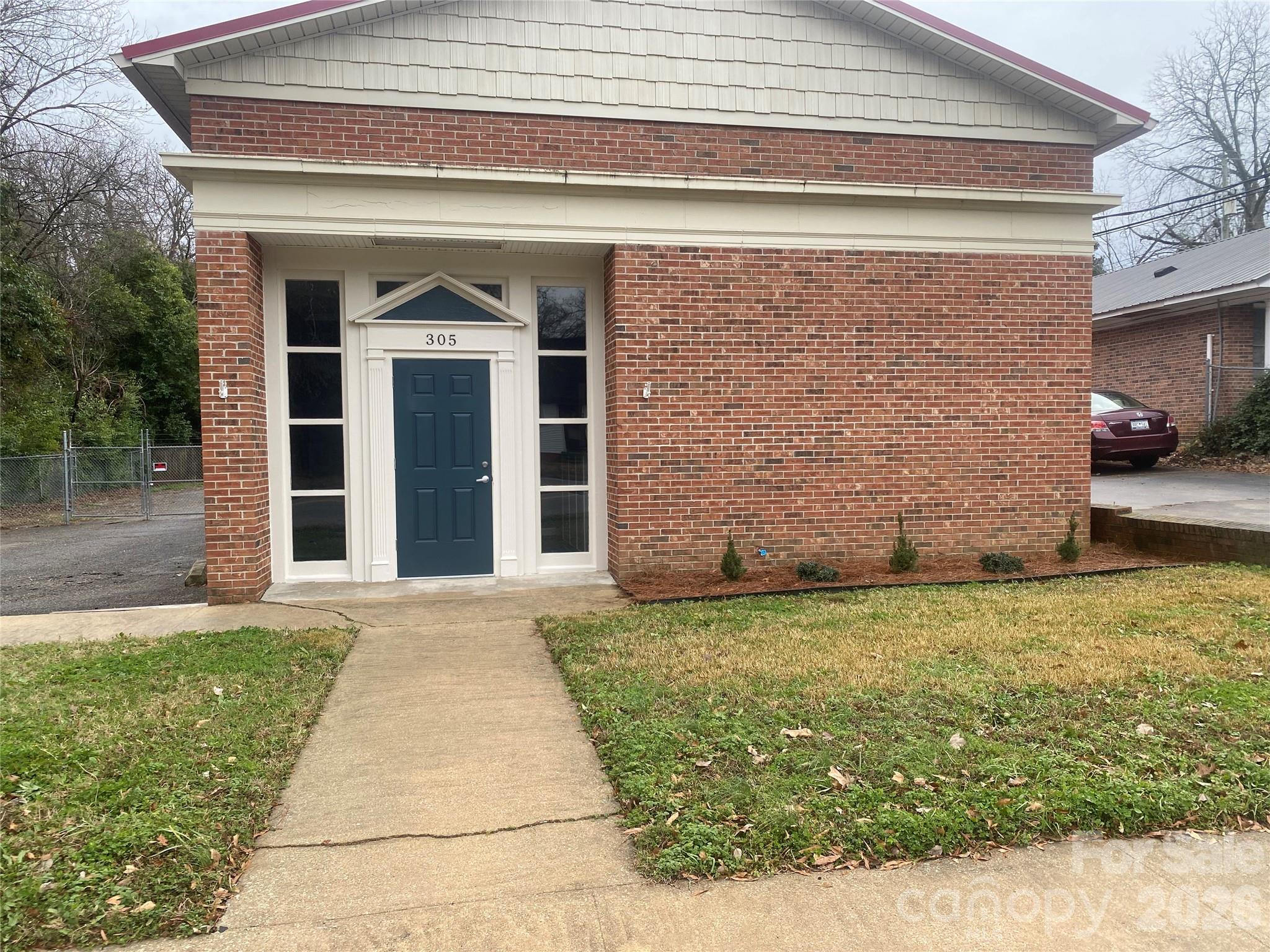 305 E Arch Street 36 — photo