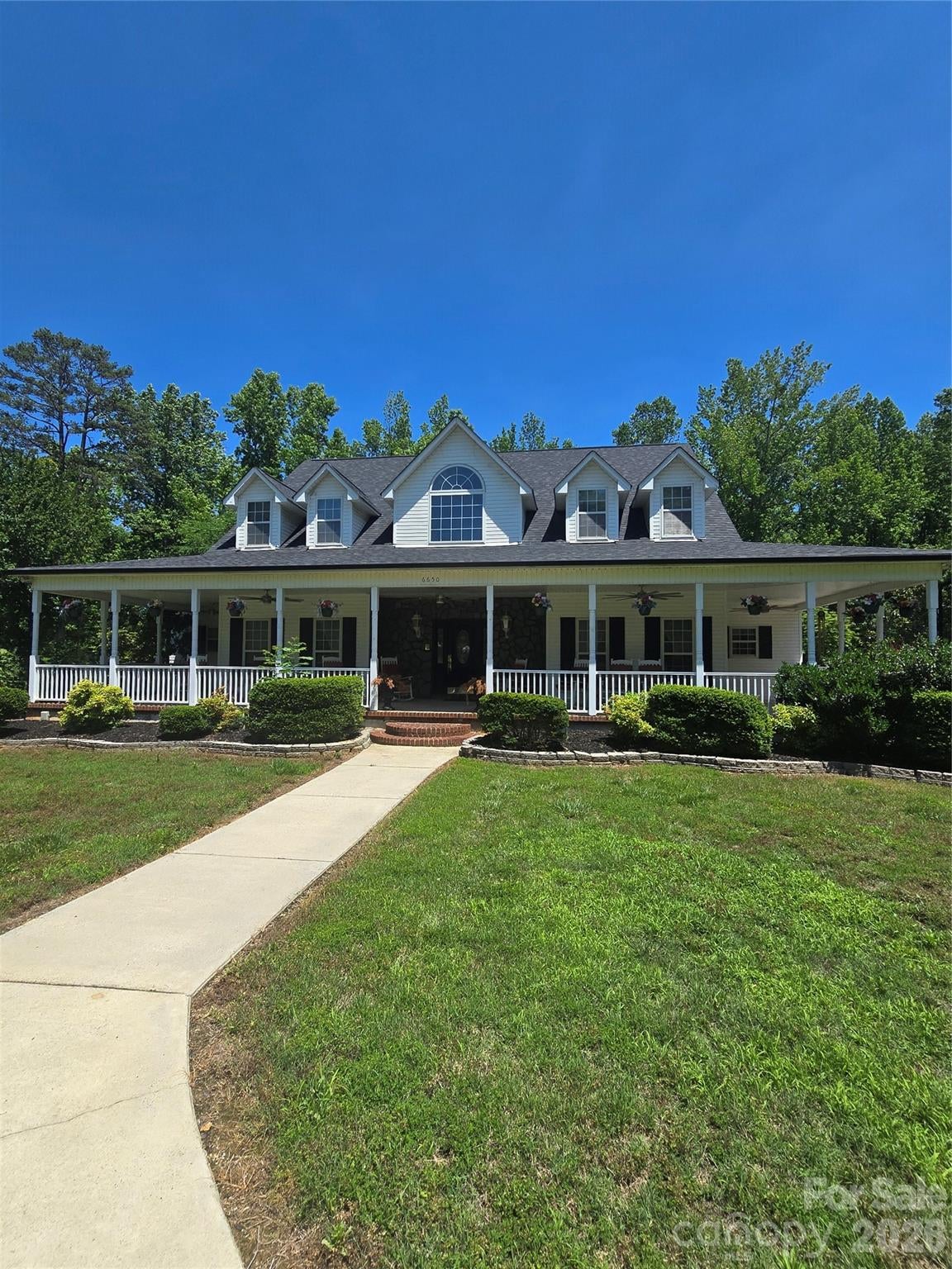 6650 Dellwood Drive — photo