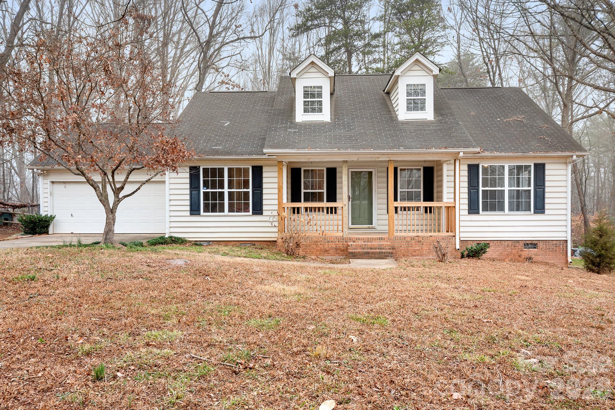 177 Highland Woods Court — photo