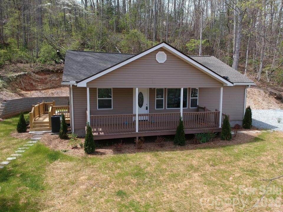 841 B Charlotte Highway — photo