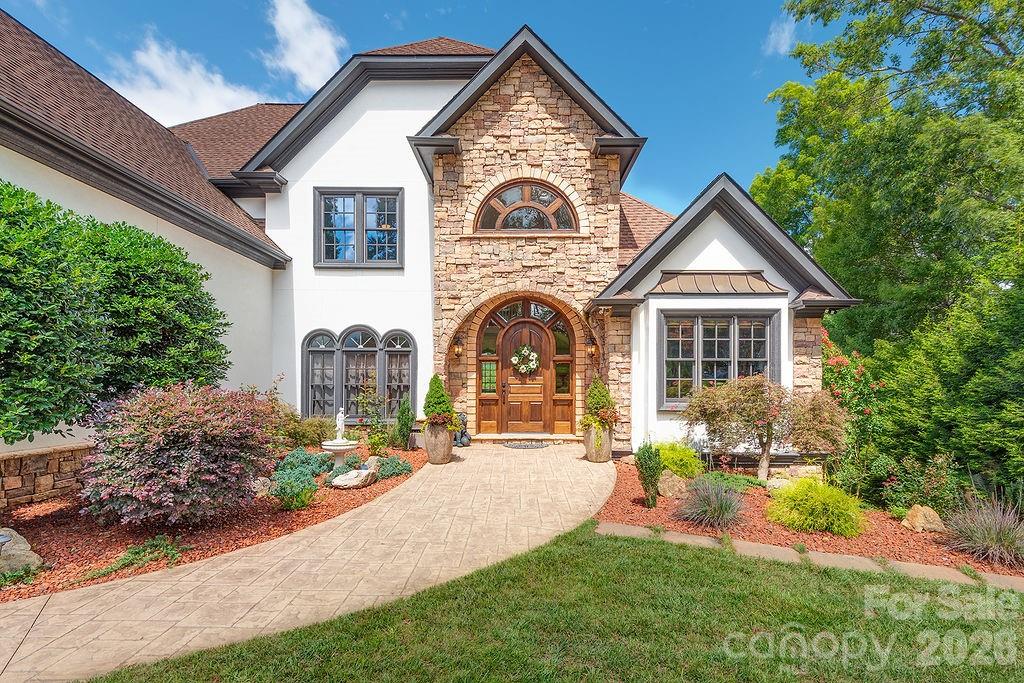 76 Bradford Vistas Drive — photo