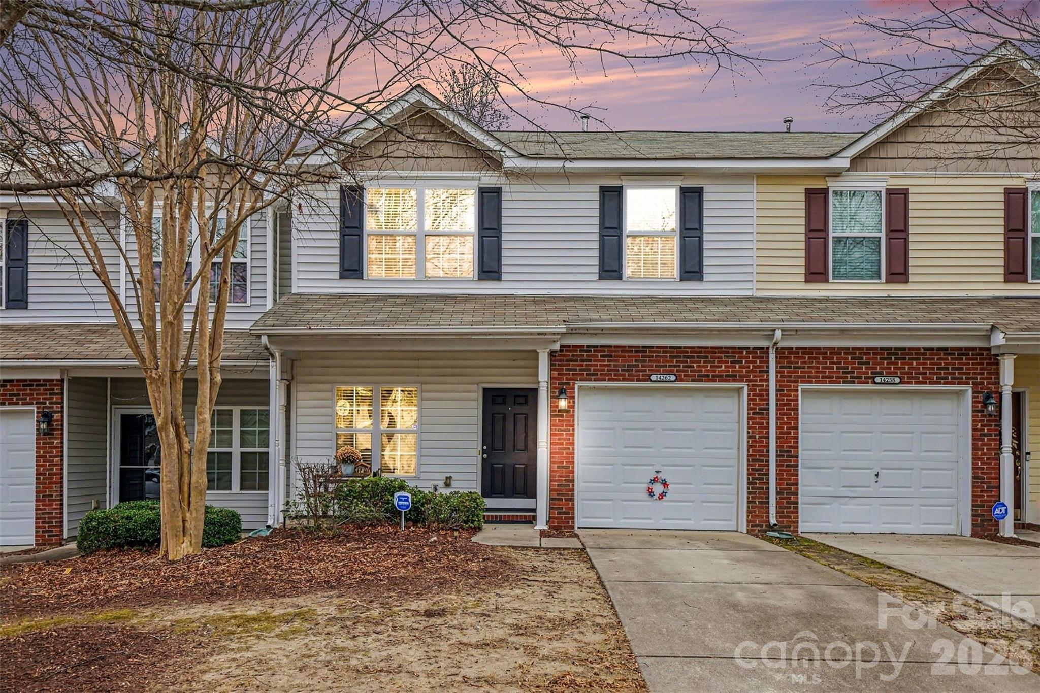 14262 Tamarack Drive — photo