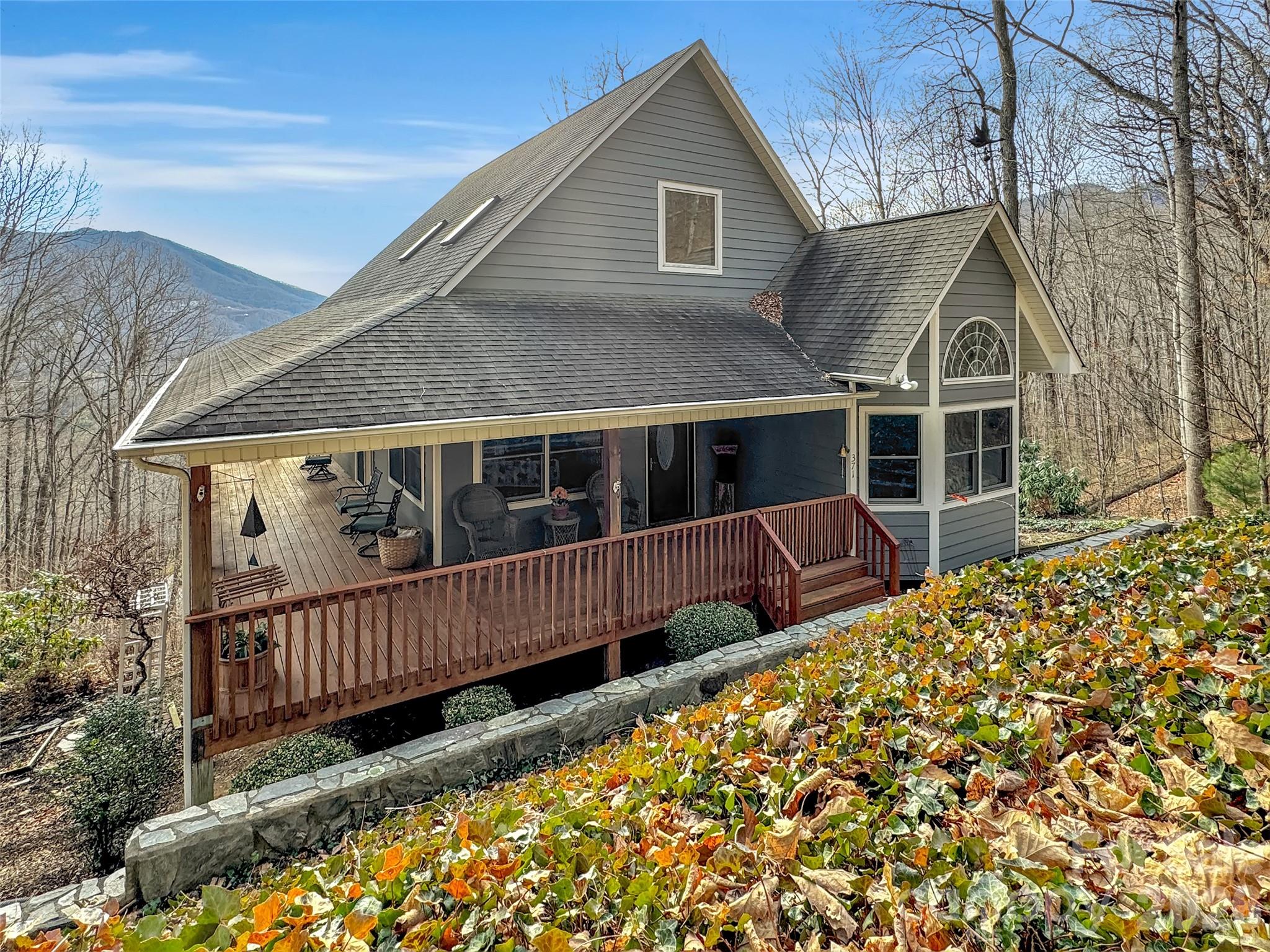 371 Falcon Ridge Drive — photo