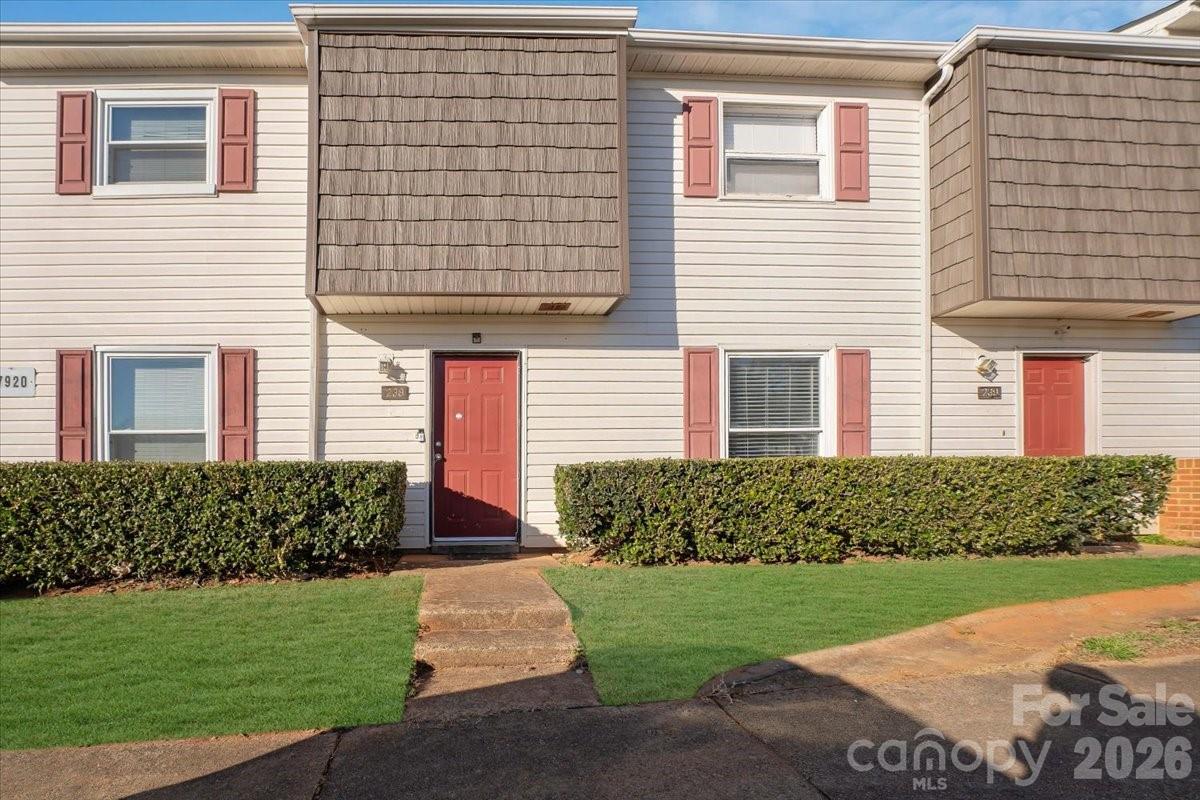 7920 Shady Oak Trail — photo
