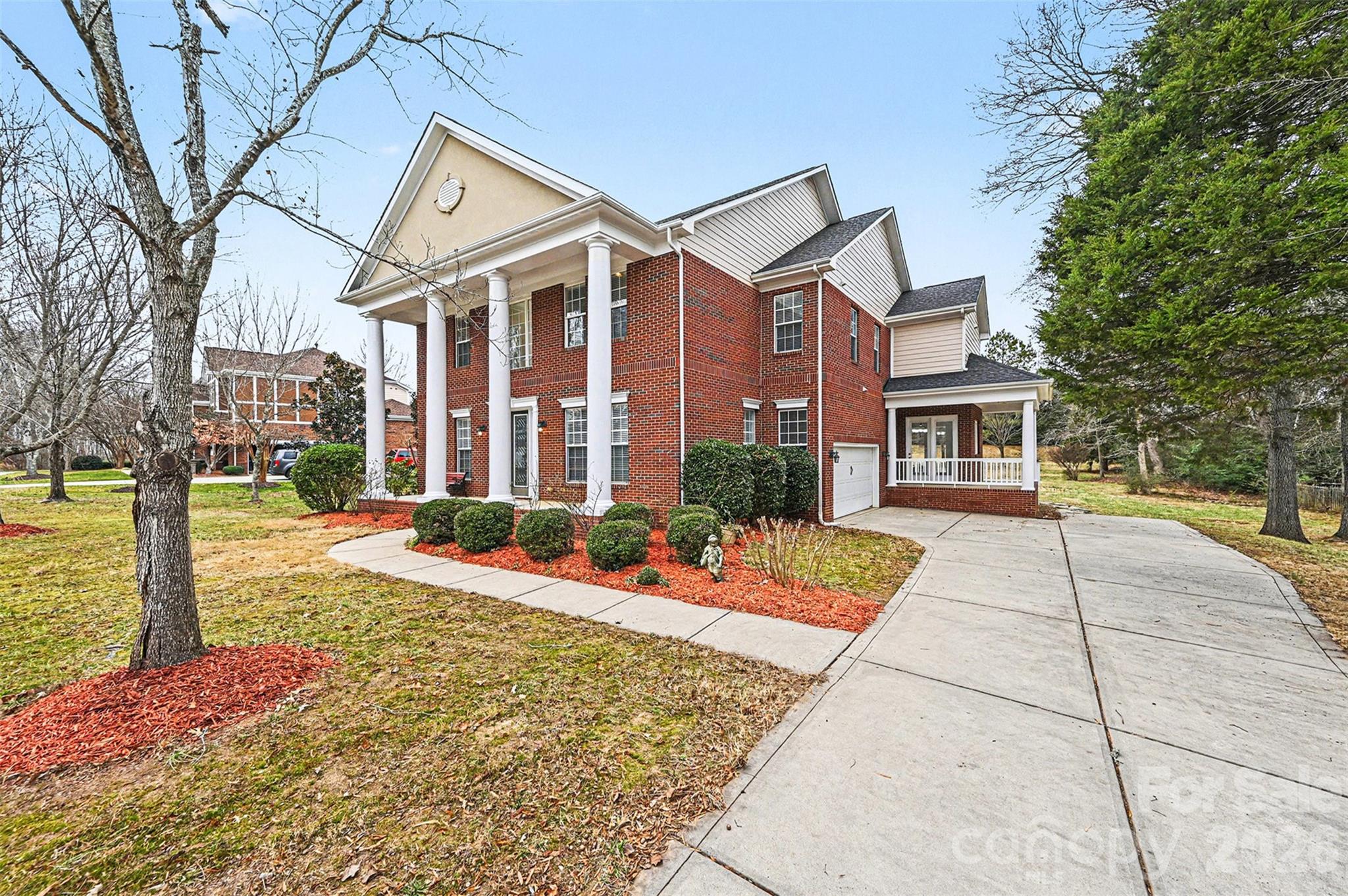 1305 Linden Glen Drive — photo