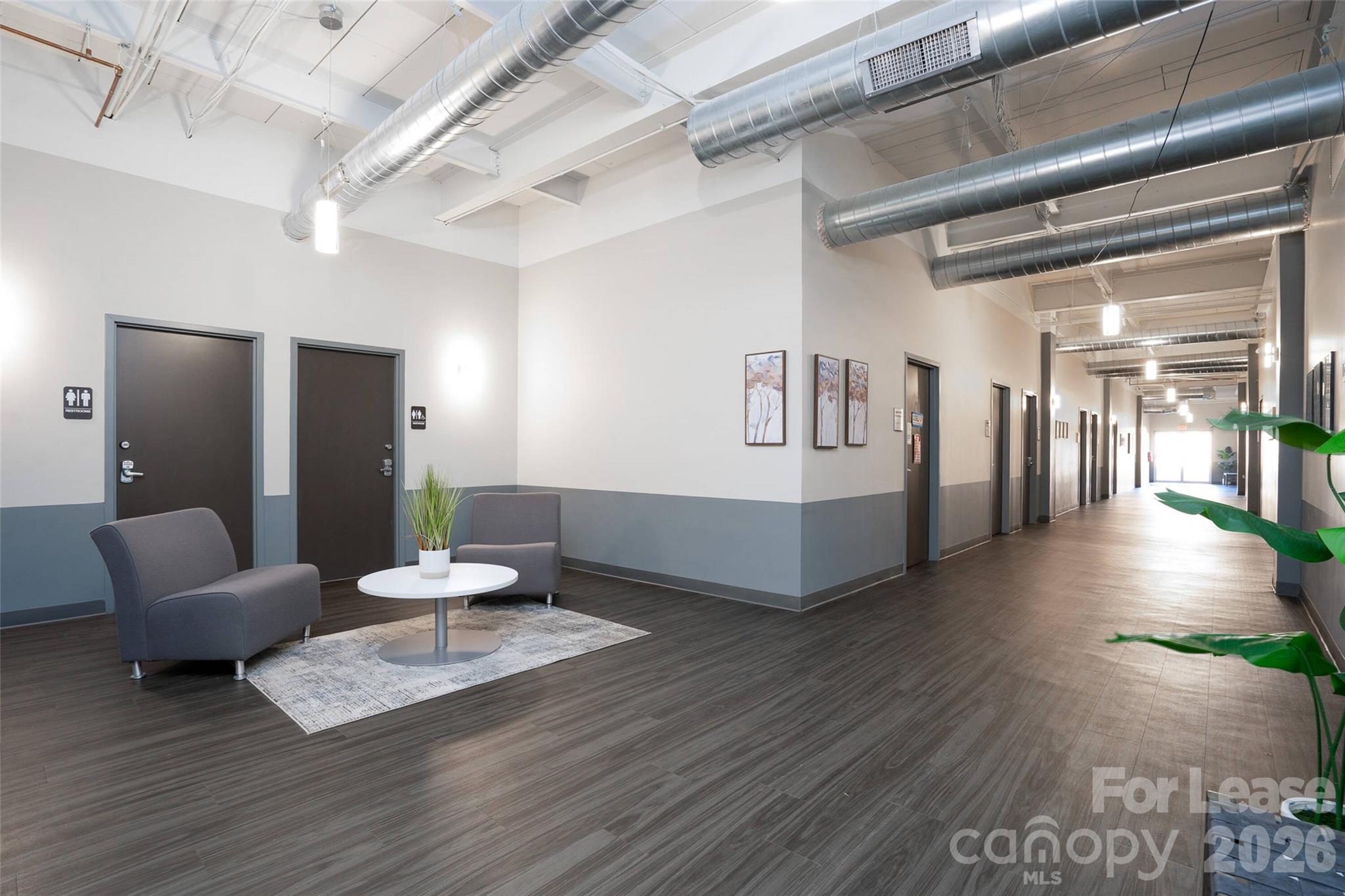 700 N Cannon Boulevard — photo