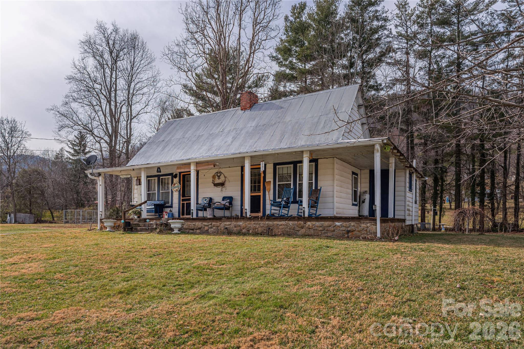 1496 Allens Creek Road — photo