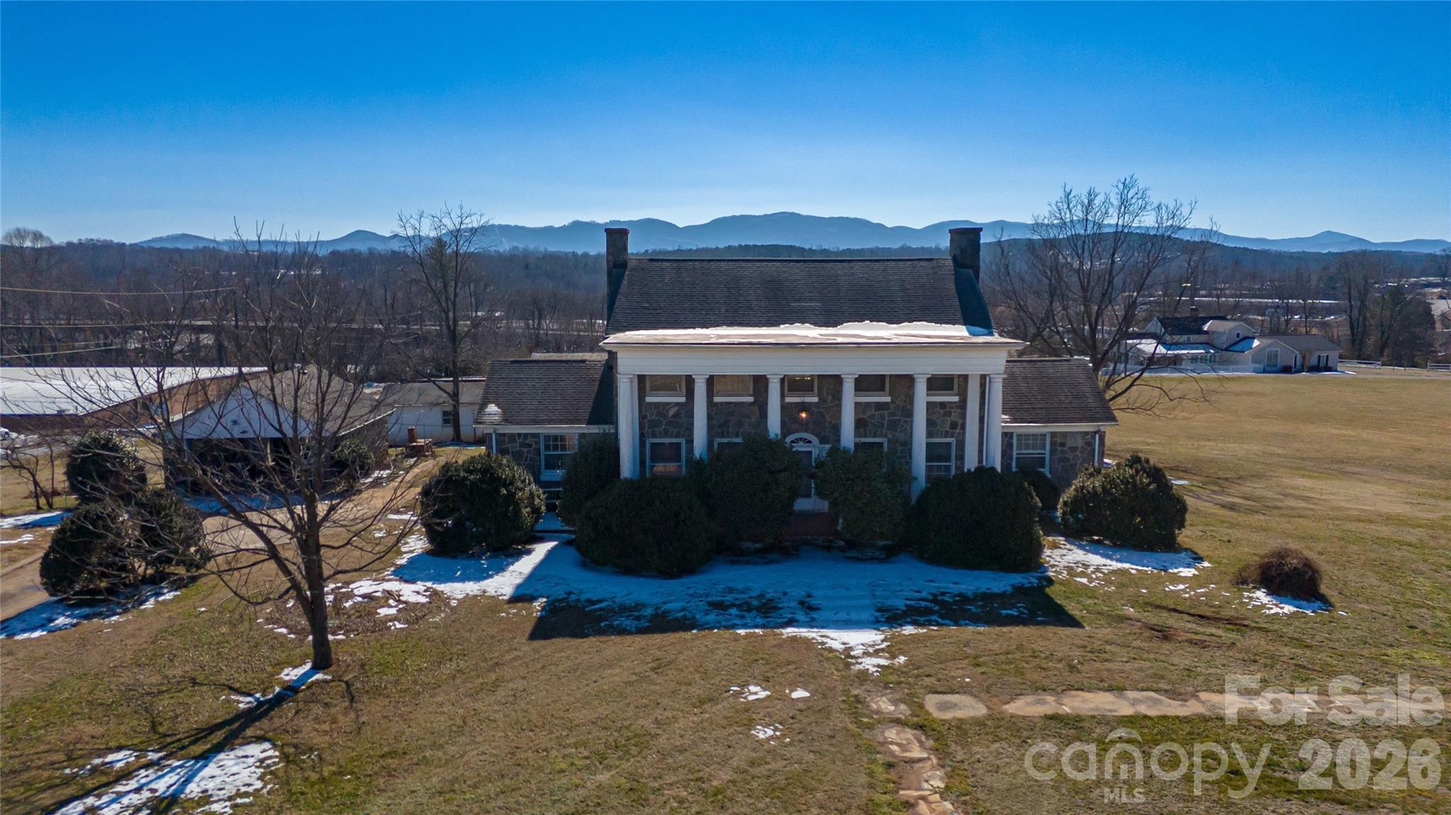 615 Carbon City Road — photo