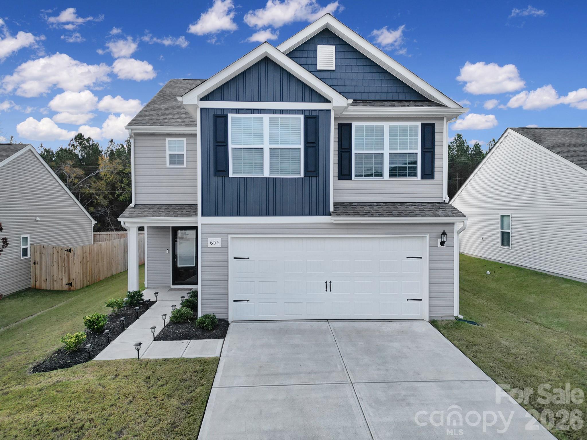 654 Lancelot Drive — photo